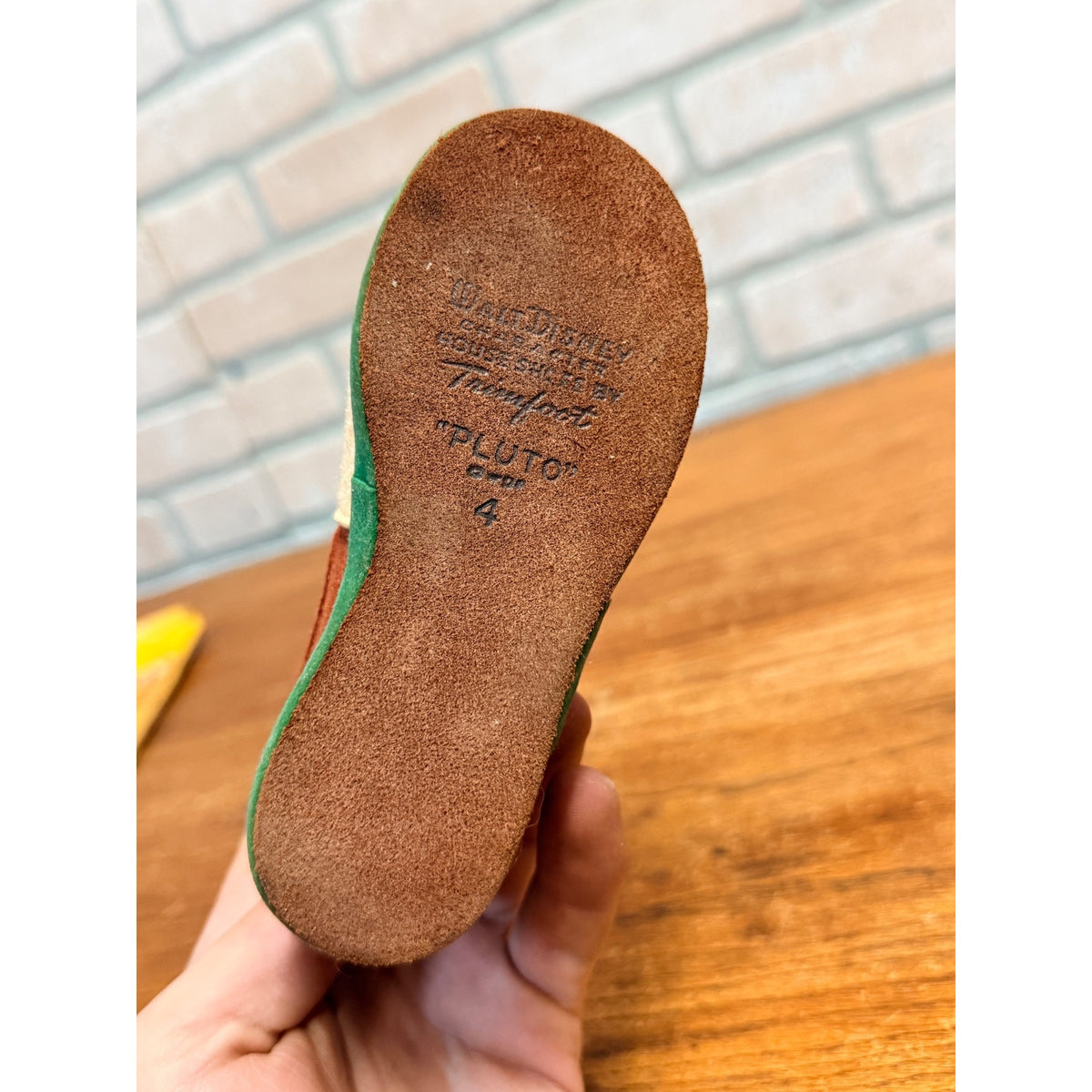 Vintage 1940s Walt Disney Pluto Size 4 Trimfoot Felt Childrens House Shoes