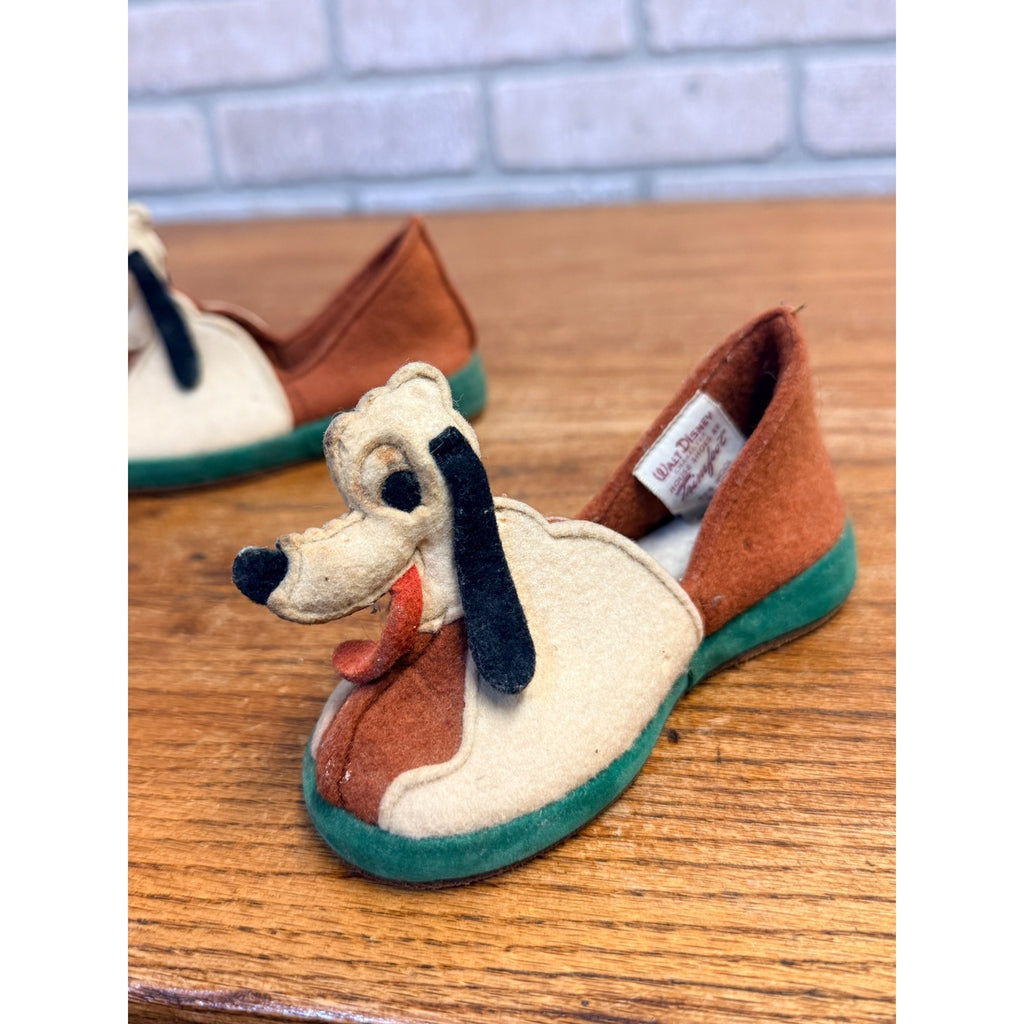 Vintage 1940s Walt Disney Pluto Size 4 Trimfoot Felt Childrens House Shoes
