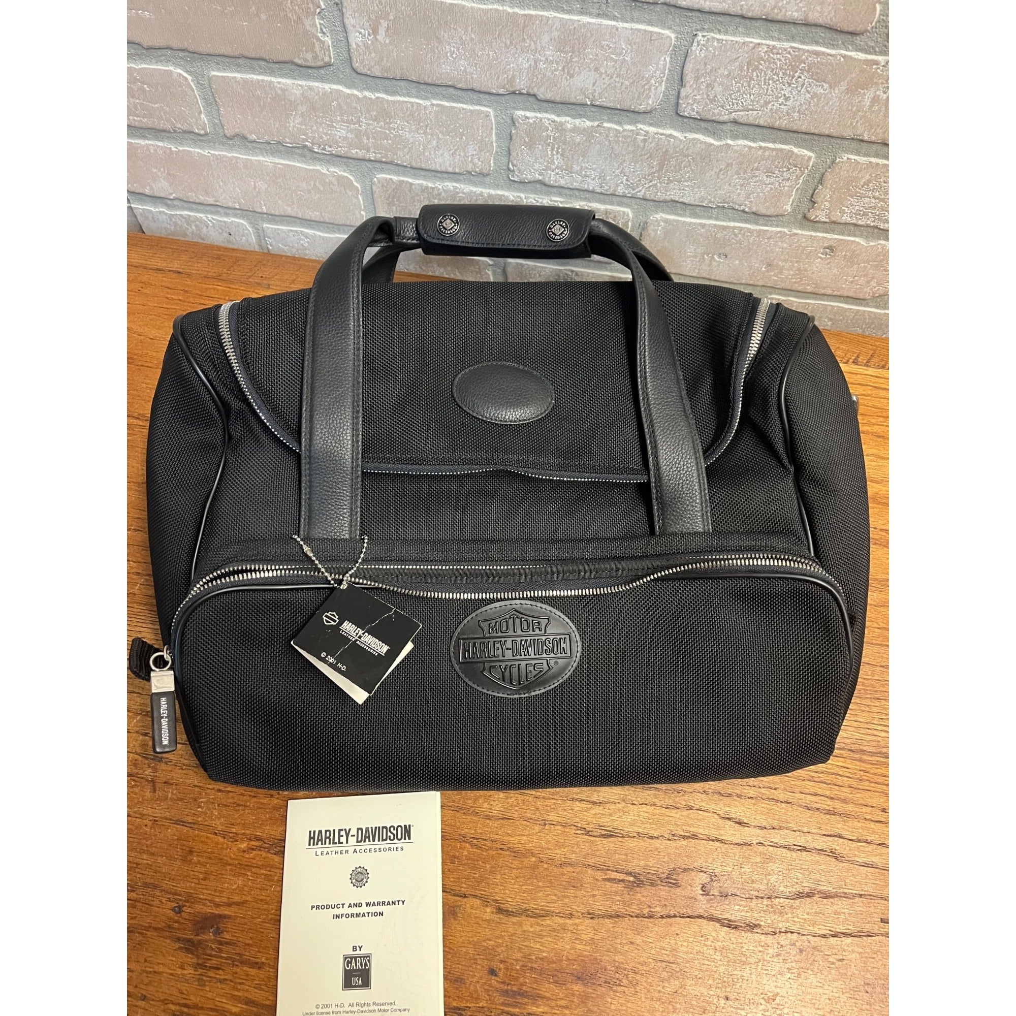 NEW Harley-Davidson Rally 15" Leather Bag 50RA9015 + Strap + Tag NWT
