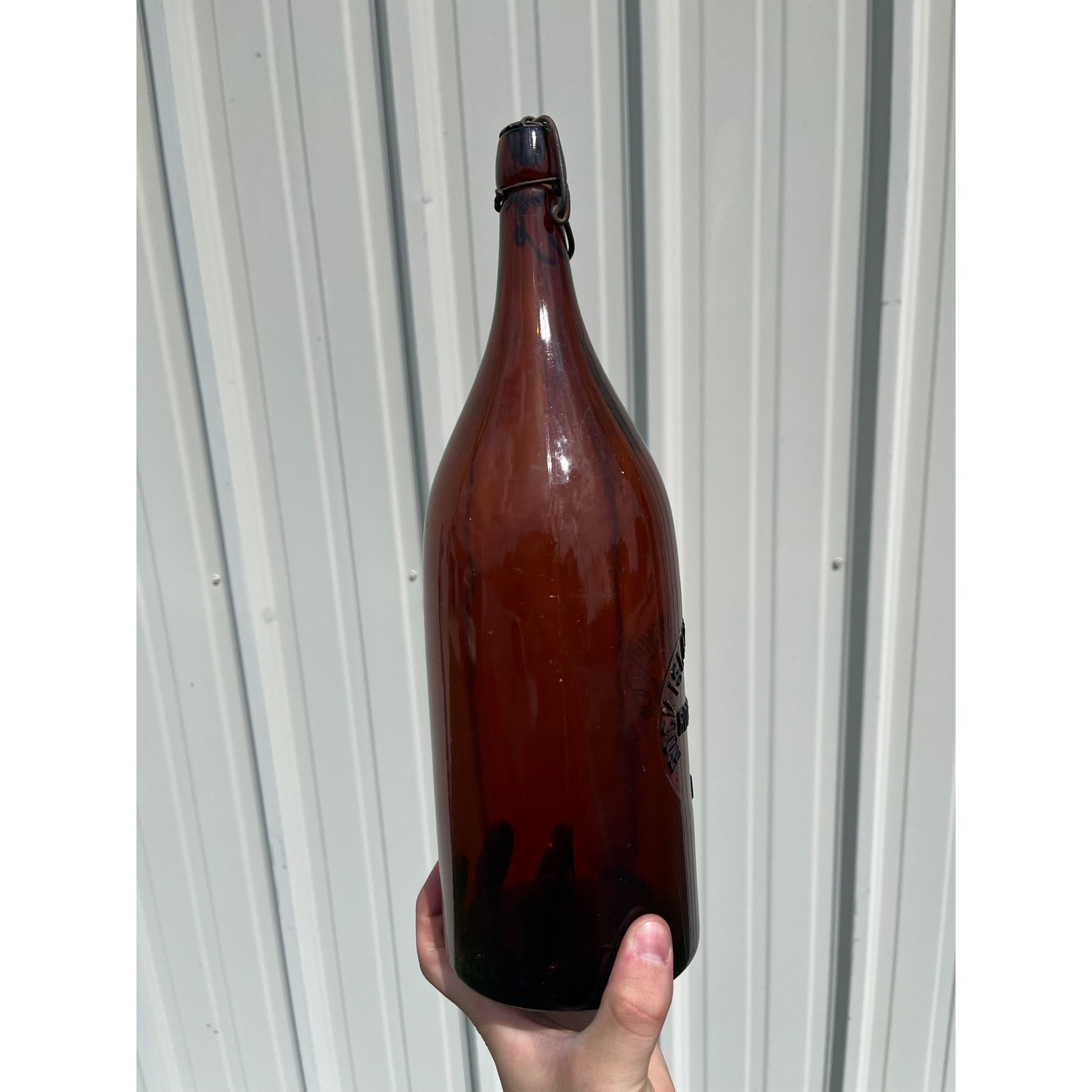 Pre Pro Rock Island Brewing Co Rock Island Illinois Half Gallon Beer Bottle