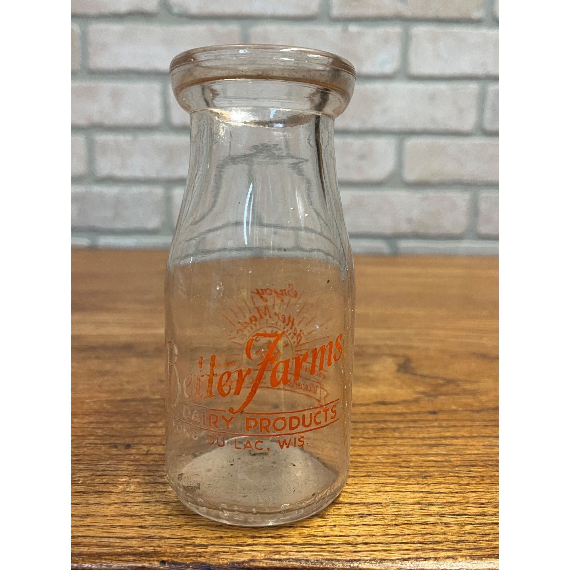 Vintage Better Farms Half Pint Milk Bottle Fond du Lac Wis WI Wisconsin