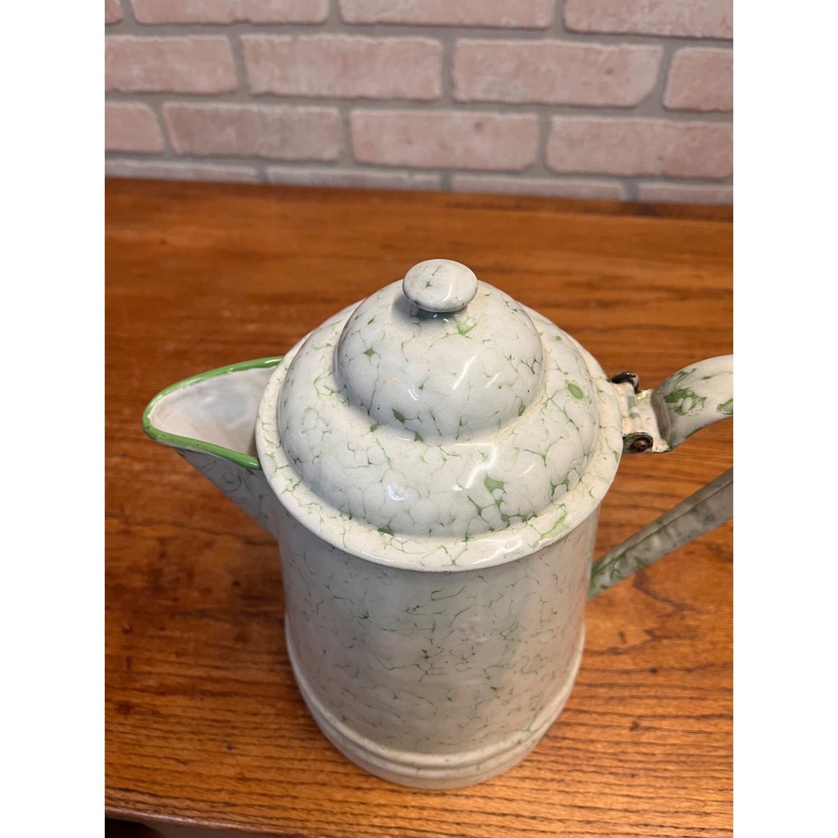 Vintage Elite Austria Enamelware Green And White Snow On The Mountain Coffee Pot