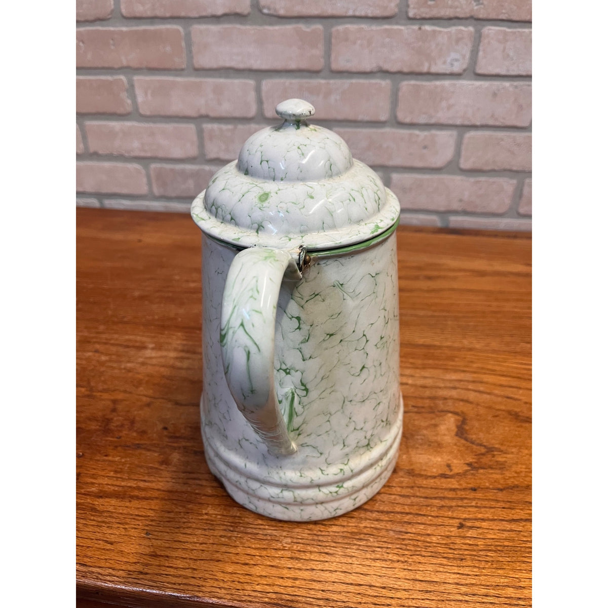 Vintage Elite Austria Enamelware Green And White Snow On The Mountain Coffee Pot