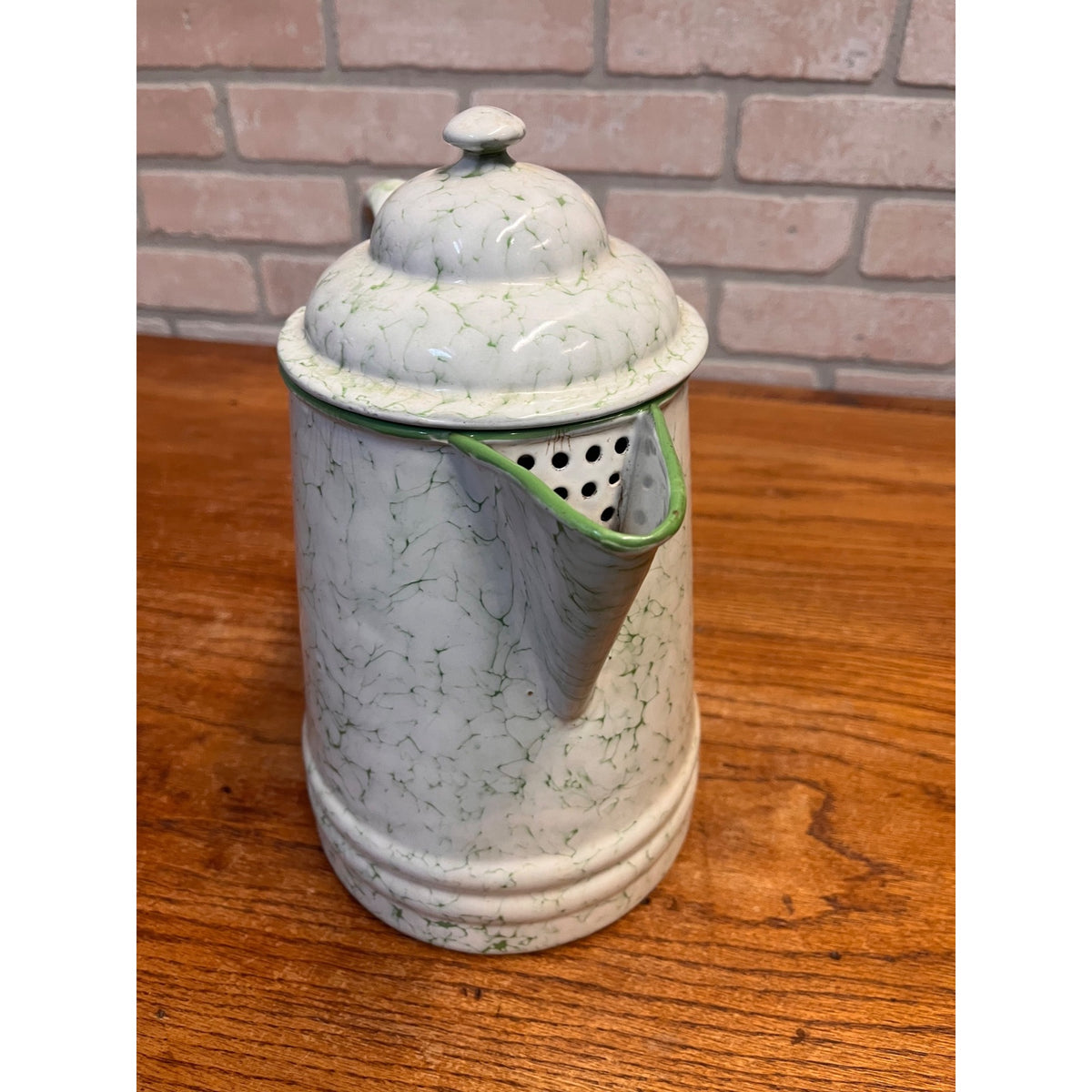 Vintage Elite Austria Enamelware Green And White Snow On The Mountain Coffee Pot