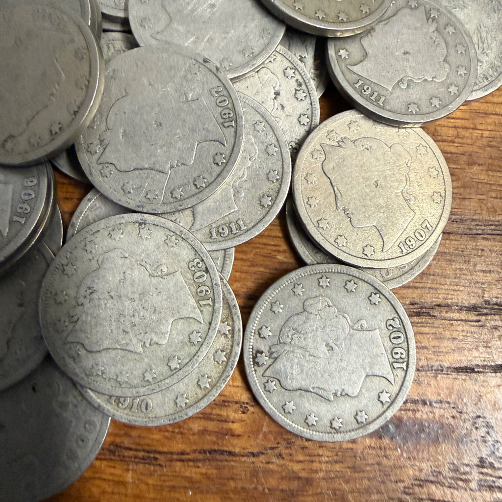 Liberty Nickel V Victory Nickel 5 Cents US Mint Common Dates Coin