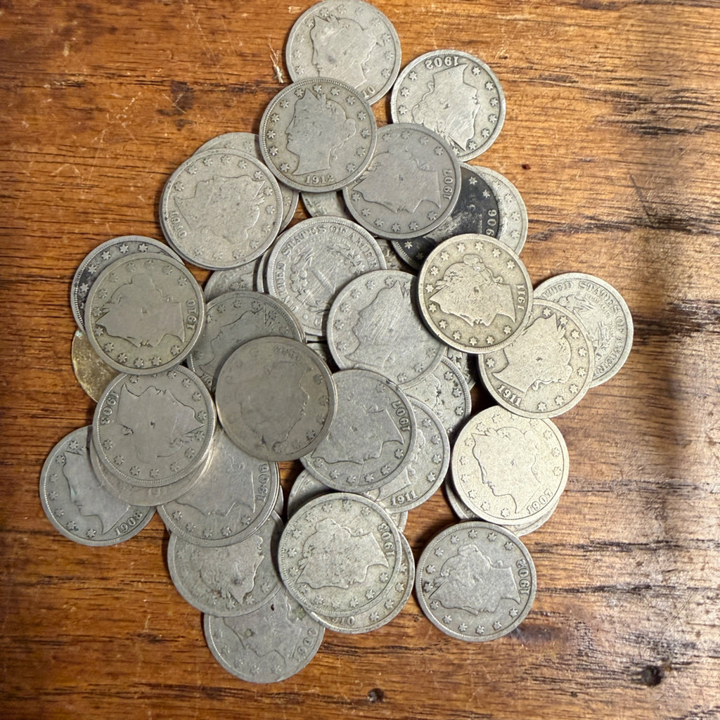 Liberty Nickel V Victory Nickel 5 Cents US Mint Common Dates Coin