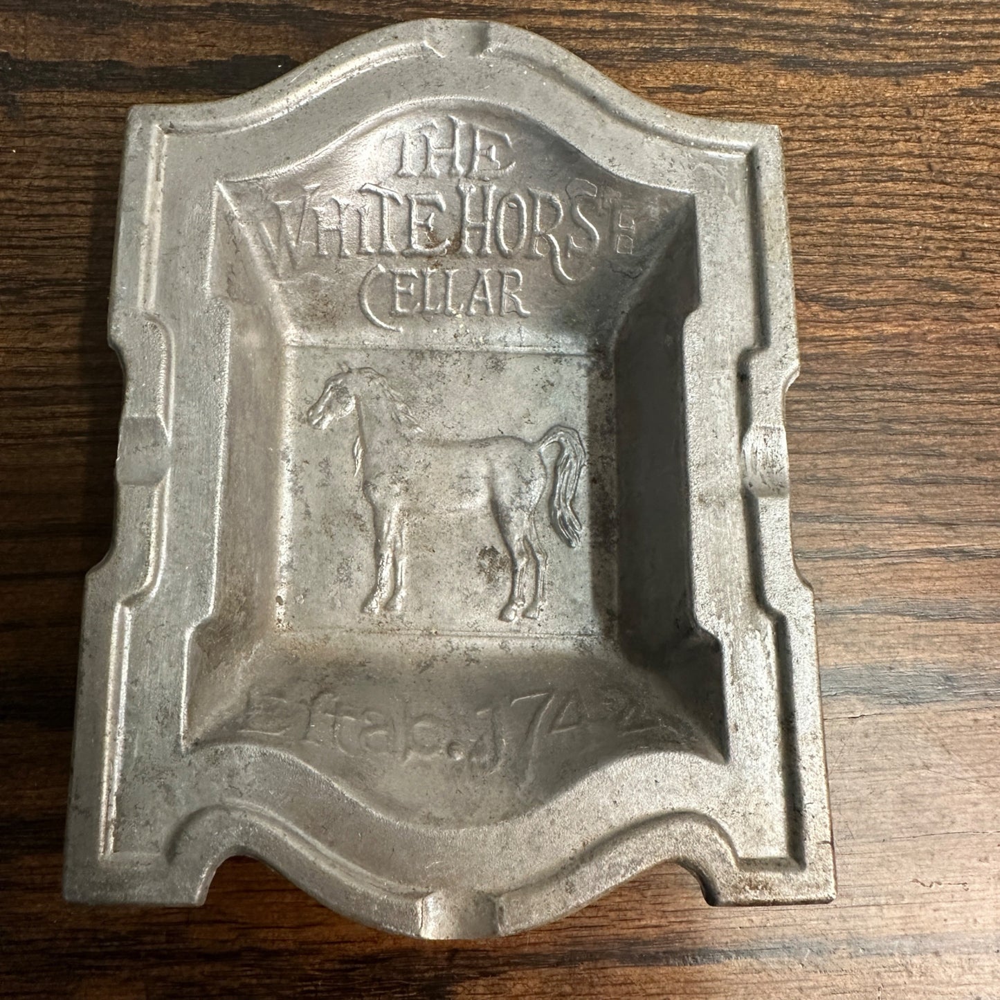 Vintage The White Horse Cellar Scotch Whiskey Metal Advertising Ashtray