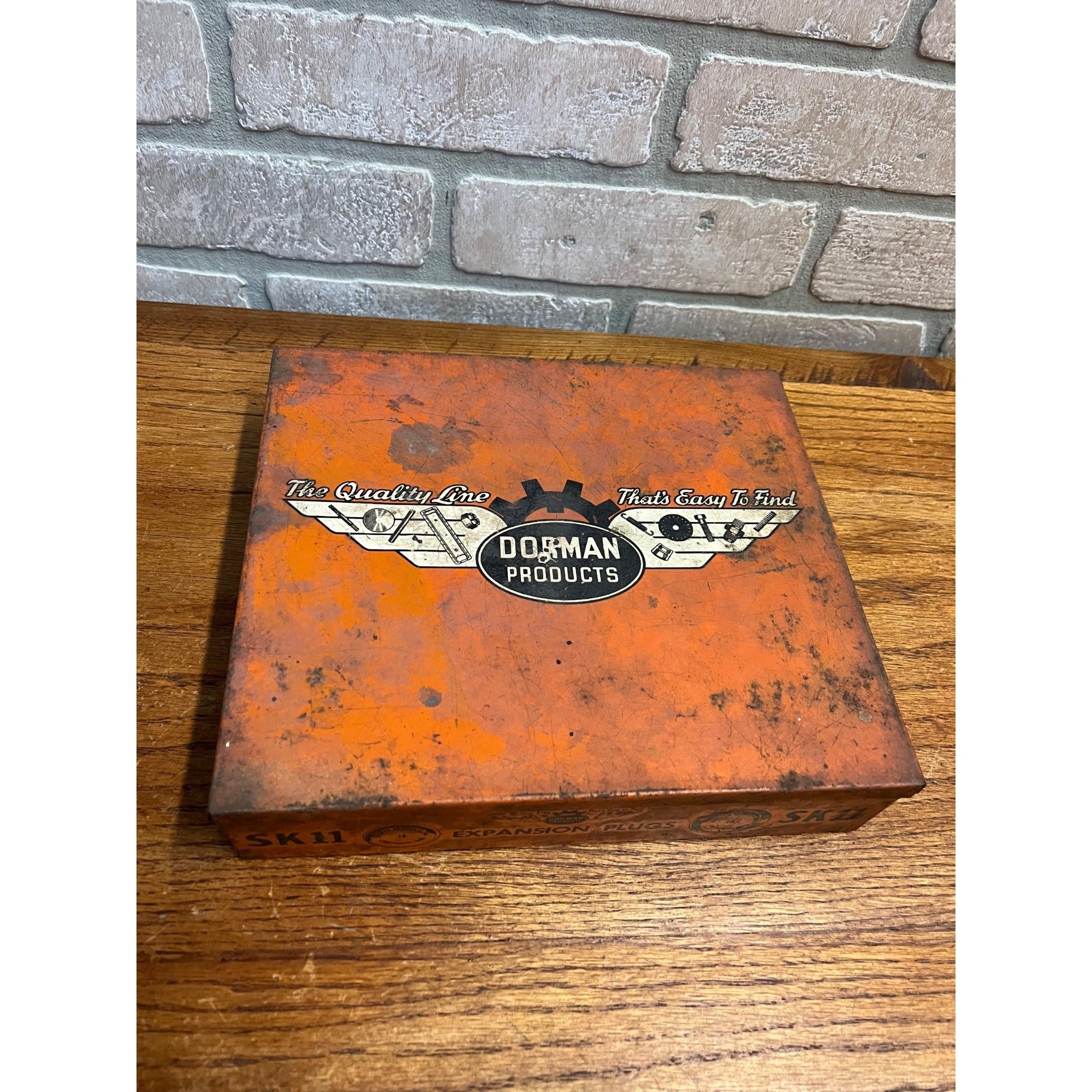 Vintage DORMAN PRODUCTS Metal Service Kit SK11 Case w/ Contents Expansion Plugs