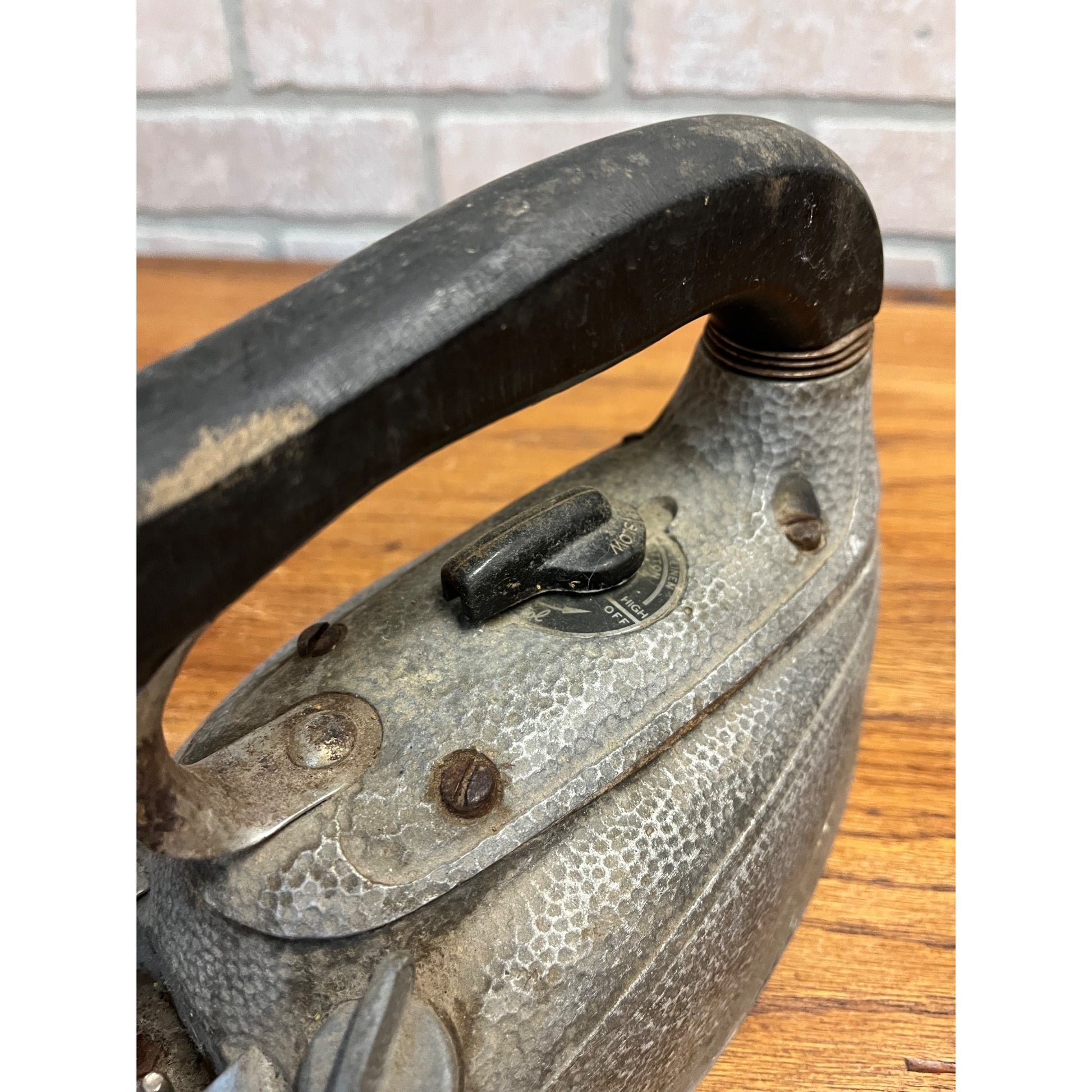 Vintage 1950s Steam-O-Matic B-300 Steam Iron Waverly Tool Co. Art Deco Design