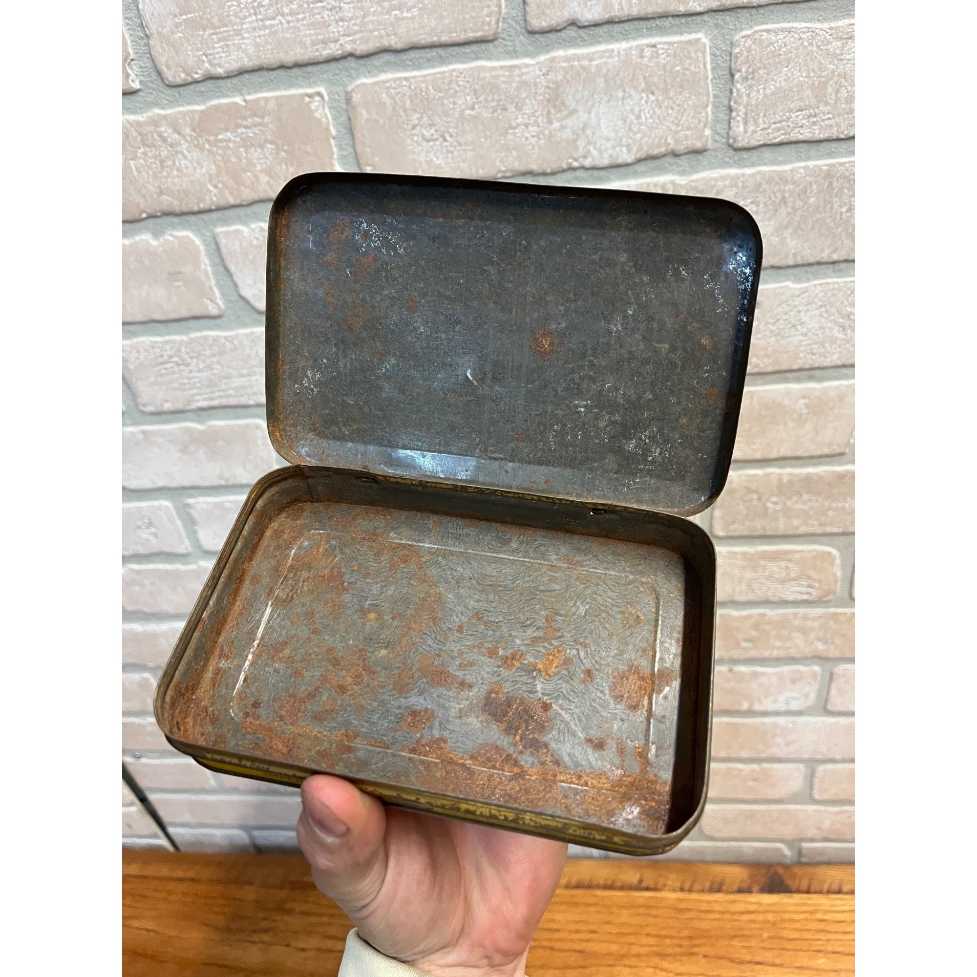 Old Imperial Brand Crystallized Ginger tin can with hinged lid