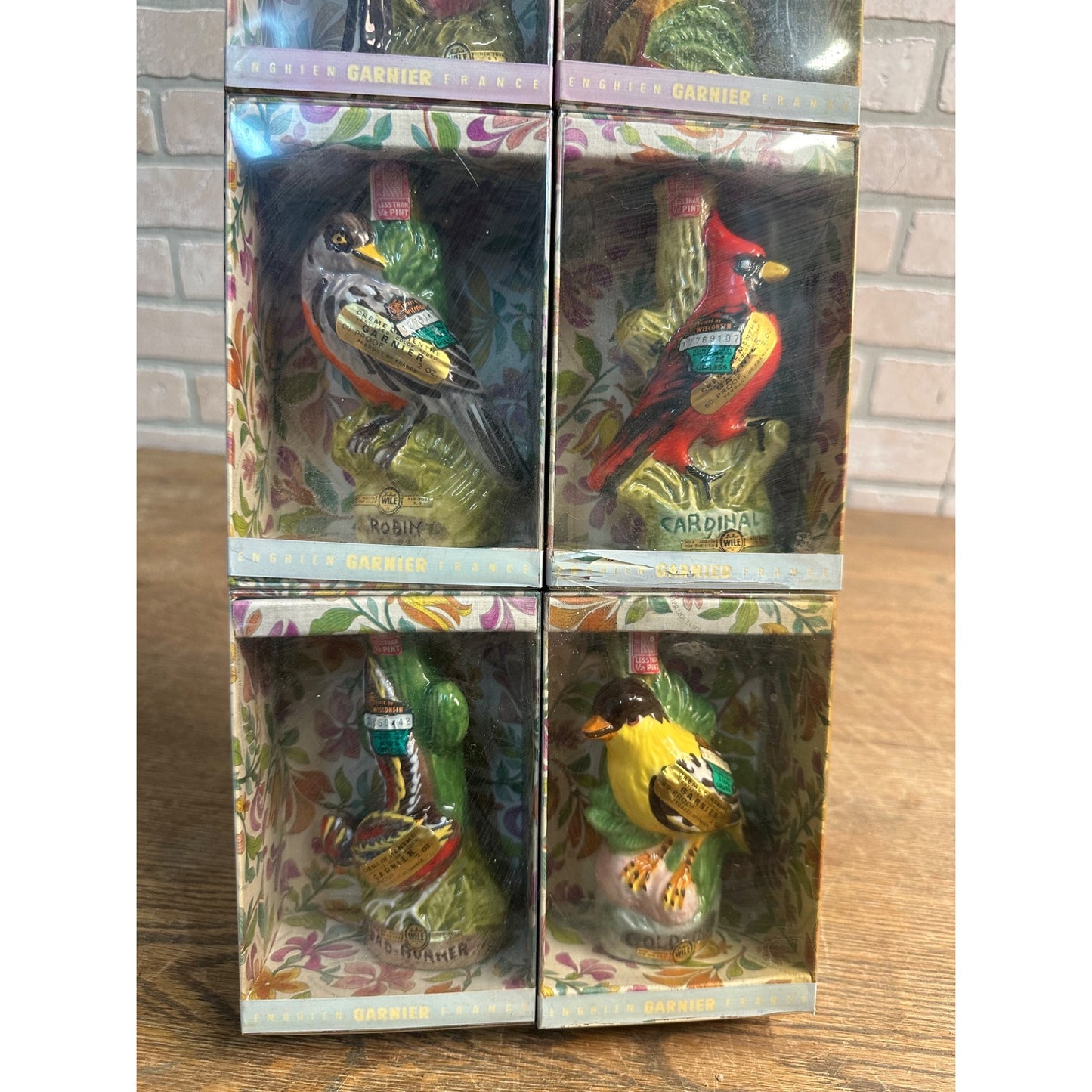 Vintage 1970s Garnier France Birds Mini Gift Box (6) Finch Robin ++