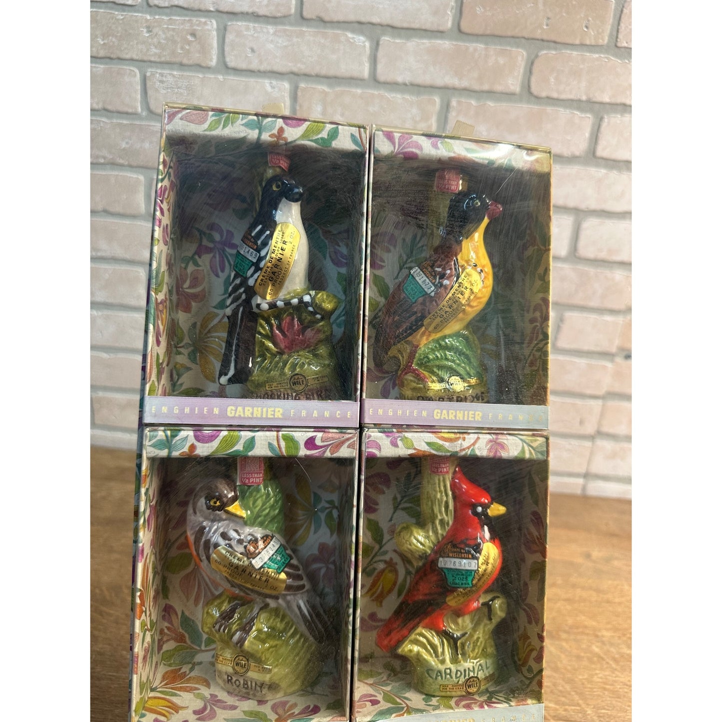 Vintage 1970s Garnier France Birds Mini Gift Box (6) Finch Robin ++