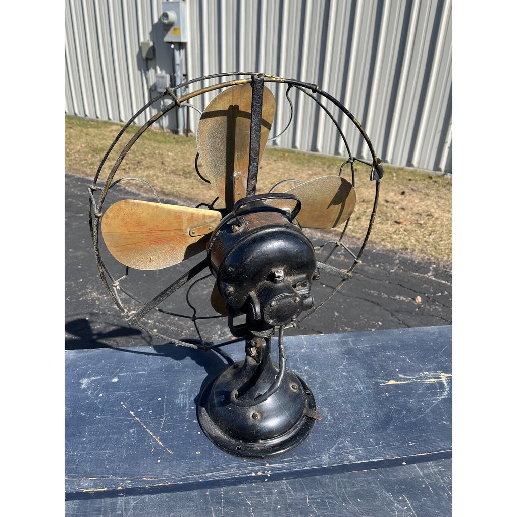 Antique 1914 Century model 154 Oscillating 16 in Electric Brass Fan