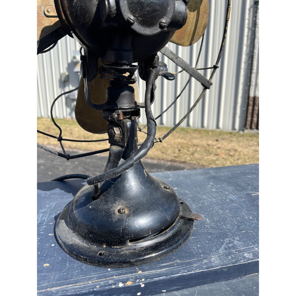 Antique 1914 Century model 154 Oscillating 16 in Electric Brass Fan