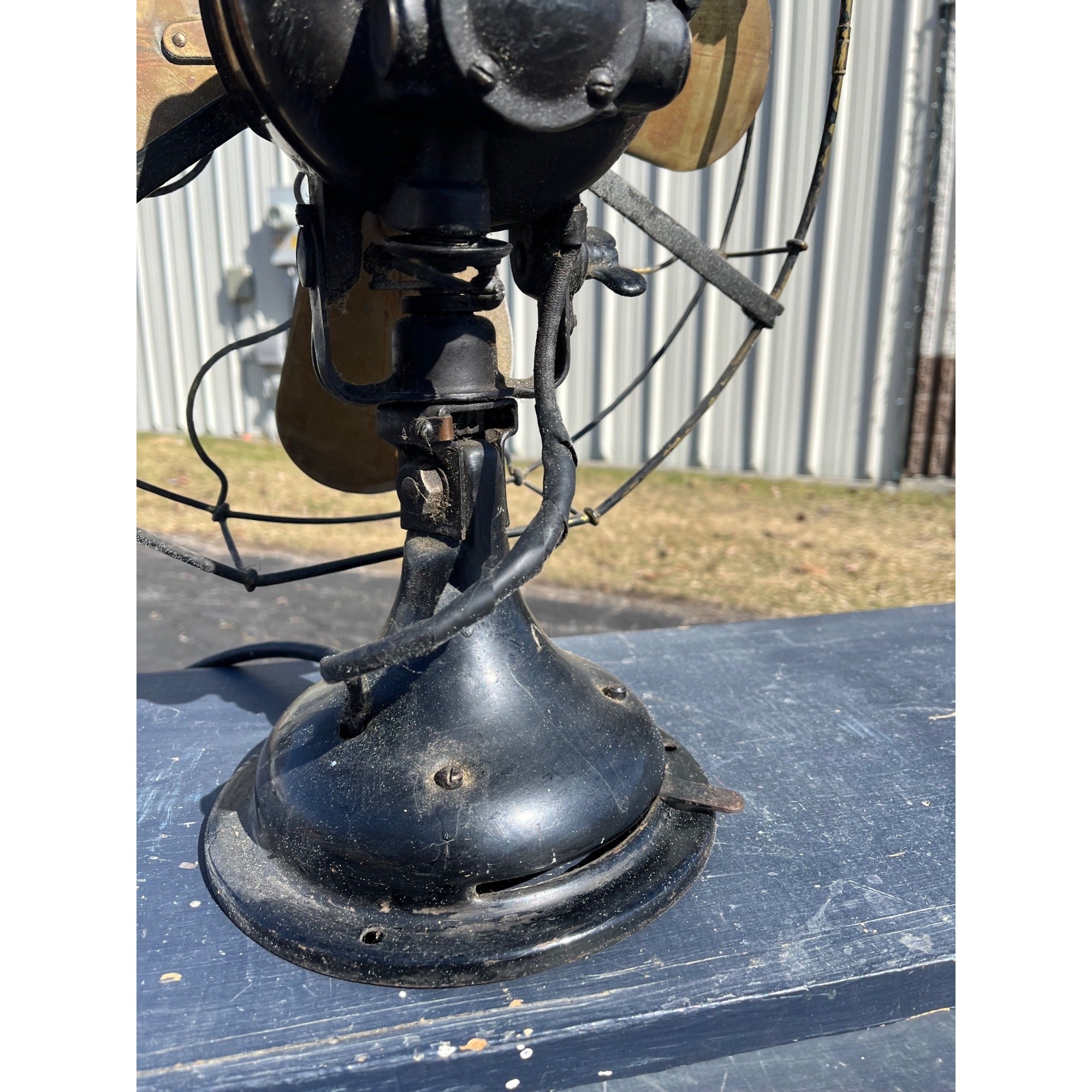 Antique 1914 Century model 154 Oscillating 16 in Electric Brass Fan
