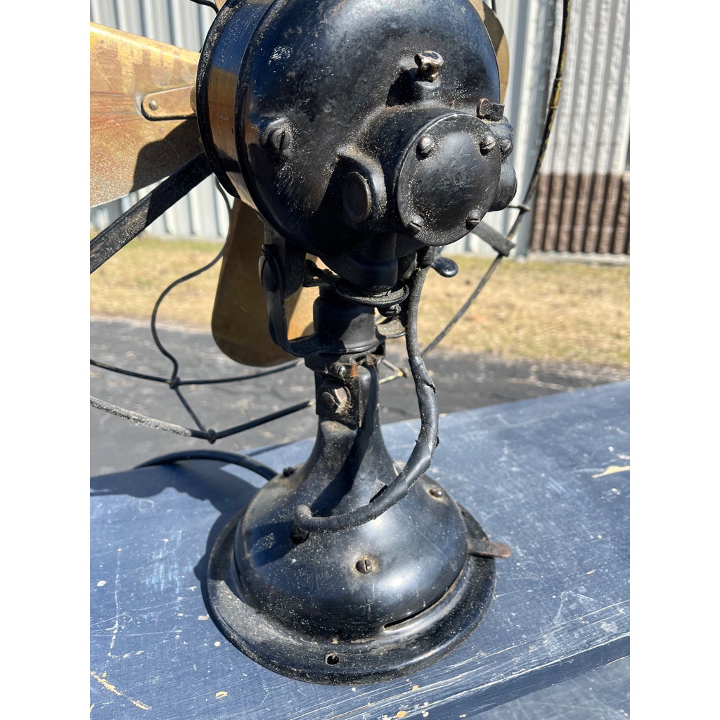 Antique 1914 Century model 154 Oscillating 16 in Electric Brass Fan