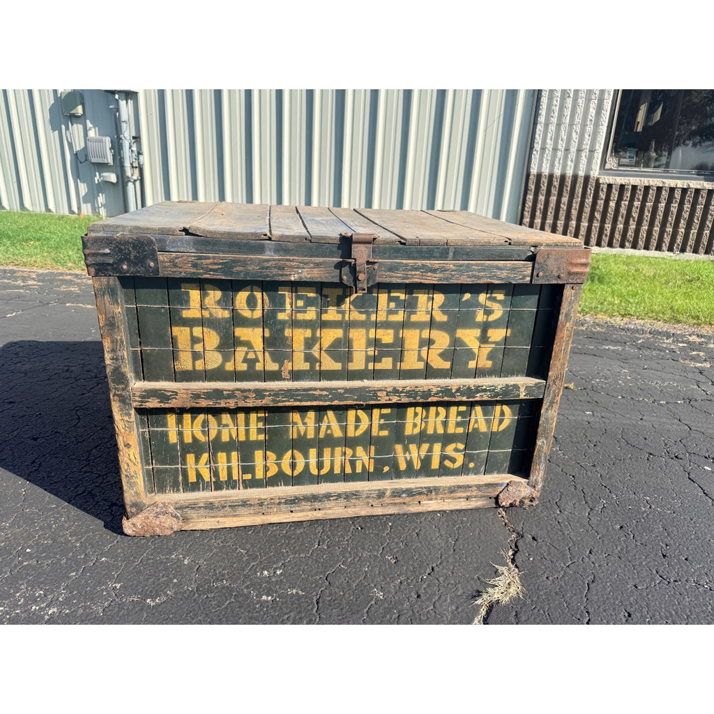 Vintage c1920s Roeker's Bakery Bread Crate Box Kilbourne Wisconsin Dells Advertising