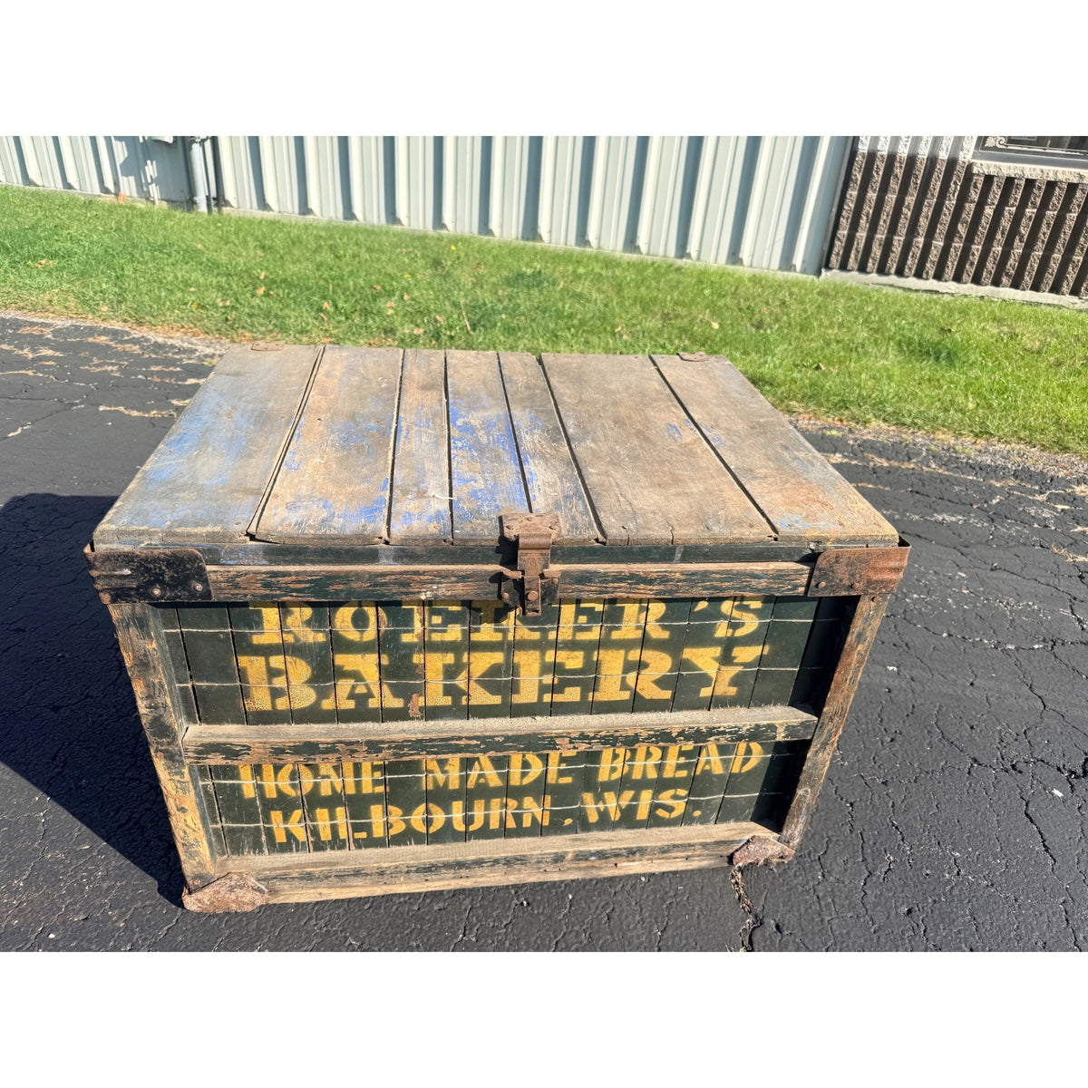 Vintage c1920s Roeker's Bakery Bread Crate Box Kilbourne Wisconsin Dells Advertising