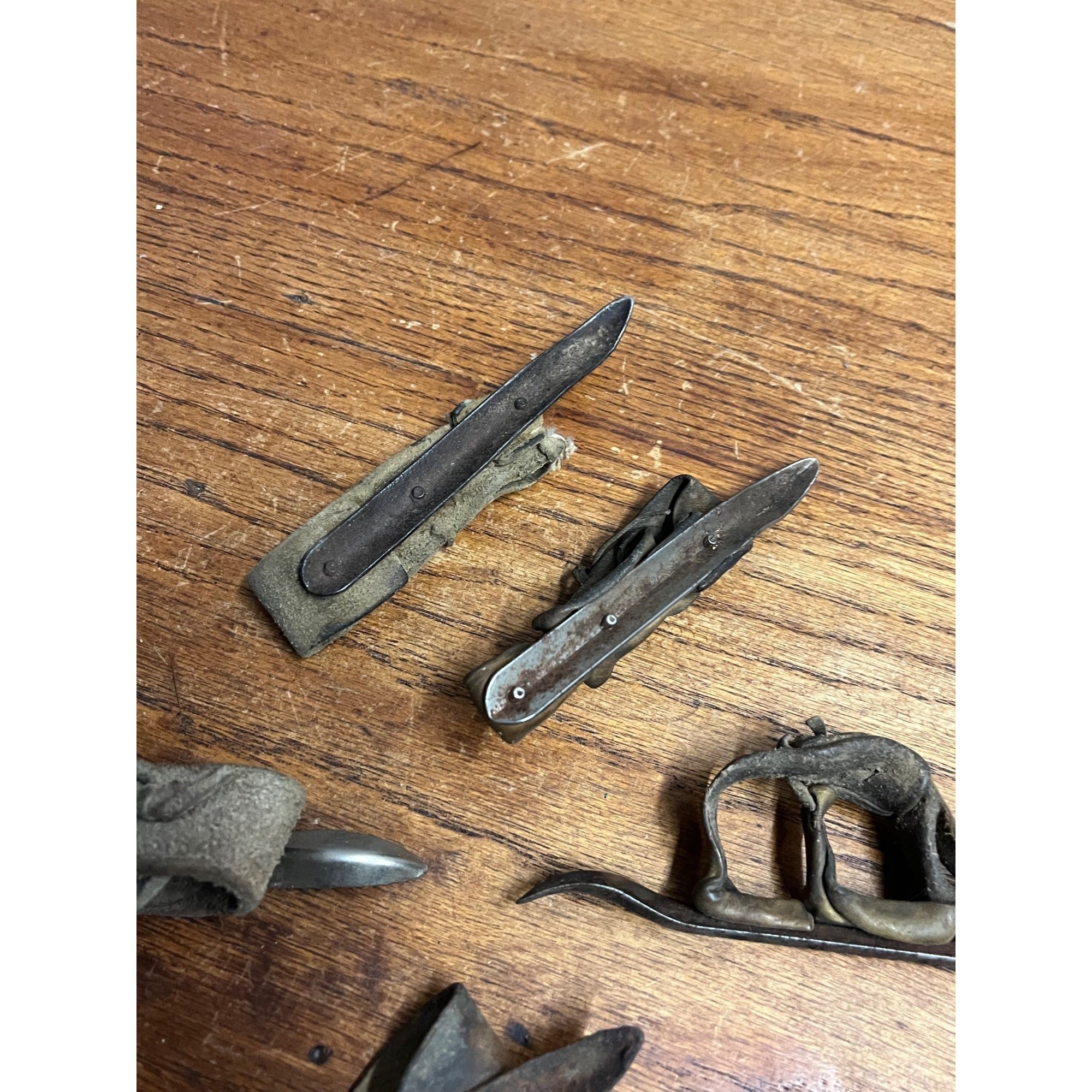 Antique Vintage Lot Corn Shucking Husking Farm Tool Glove Farm Hand Tools