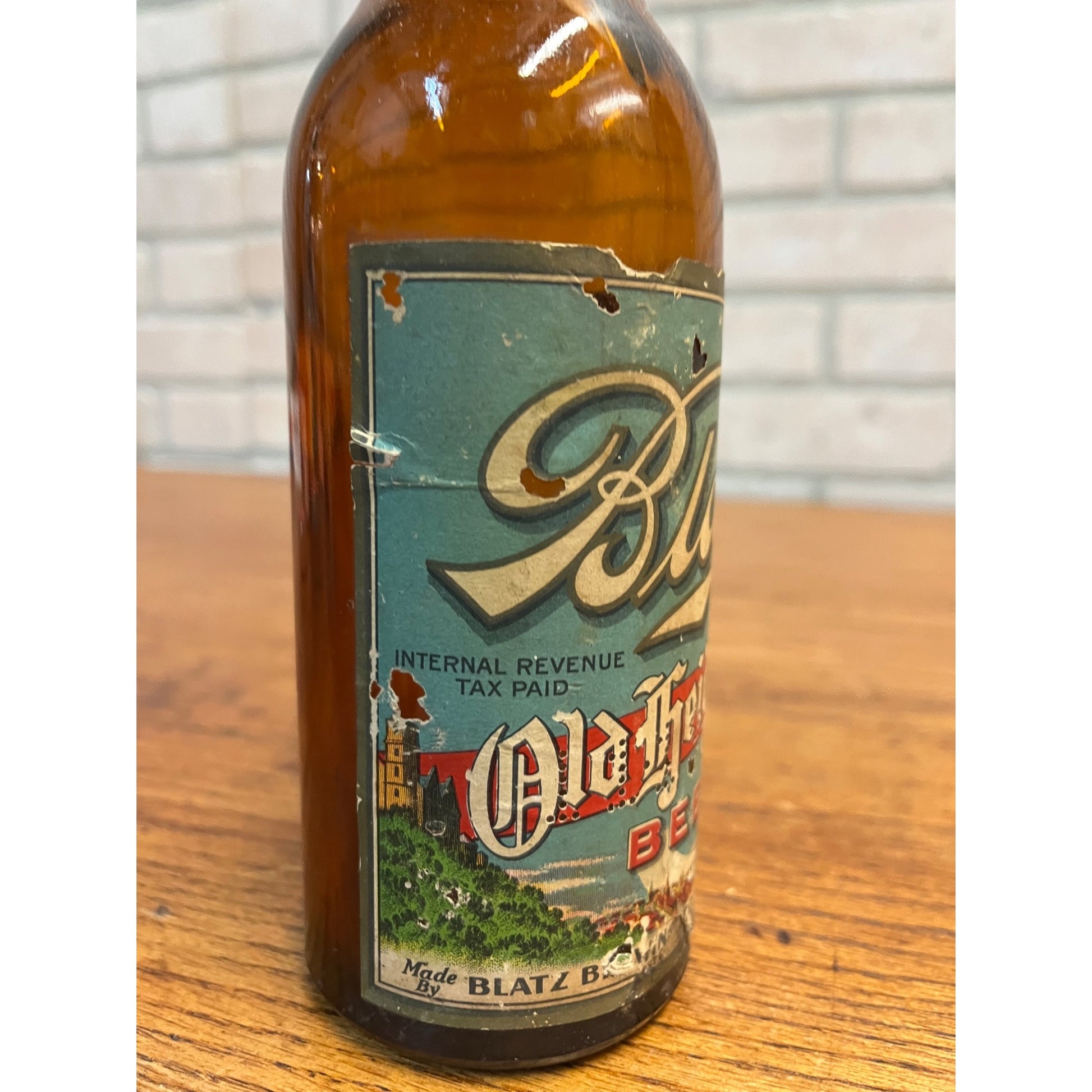 Vintage Blatz Old Heidelberg Castle IRTP Paper Label Bottle Milwaukee, Wis 12oz