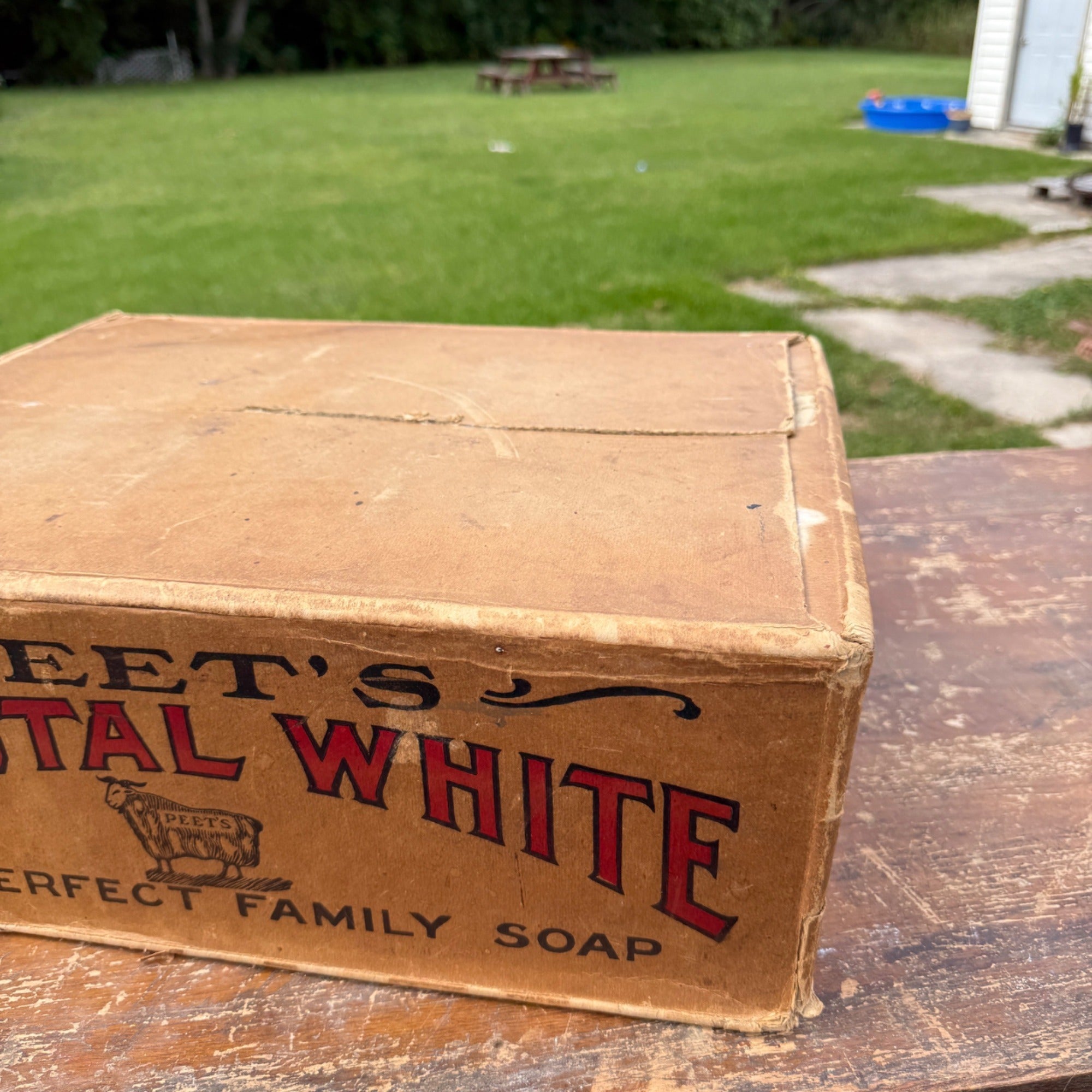 Vintage Peet's Crystal White 100 Cakes Cardboard Shipping Box Farmhouse Decor