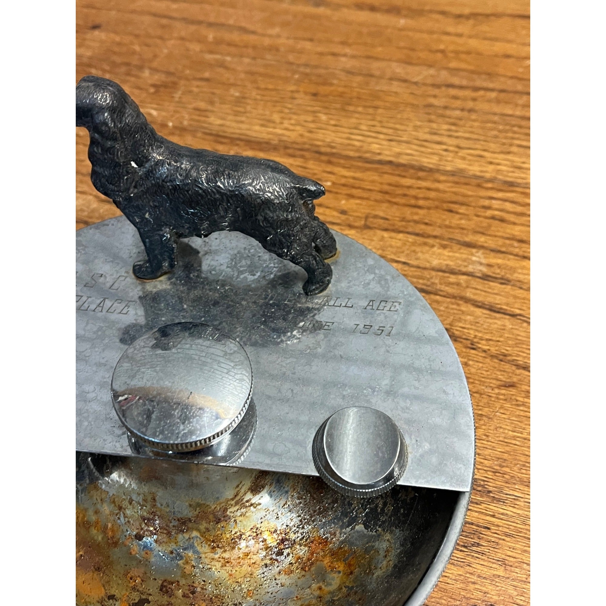 Vintage Art Deco Cigar Ashtray Revolving Spinning Chrome w/ Dog Figure Award