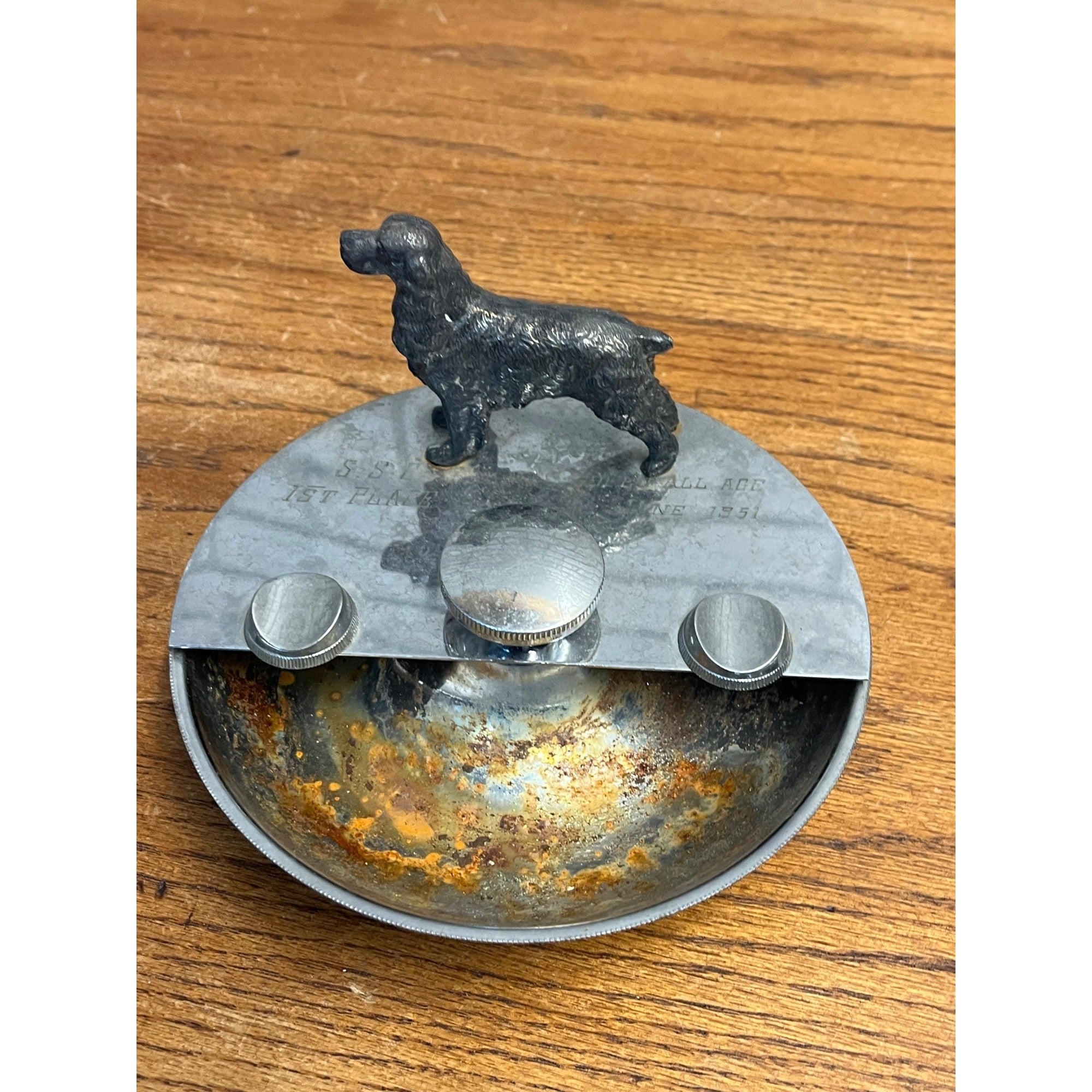 Vintage Art Deco Cigar Ashtray Revolving Spinning Chrome w/ Dog Figure Award