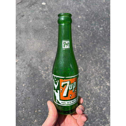 Vintage 7Up Seven-Up Glass Soda Bottle 7oz Swimmer Girl Johnson City TN