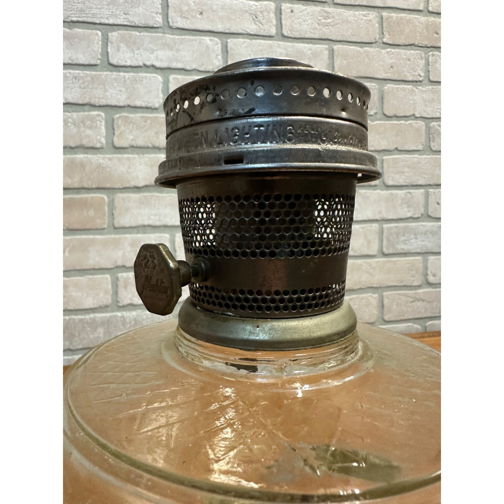 Aladdin Model C Brazil Quilted Glass Font With Steel Stem And Foot Oil Lamp