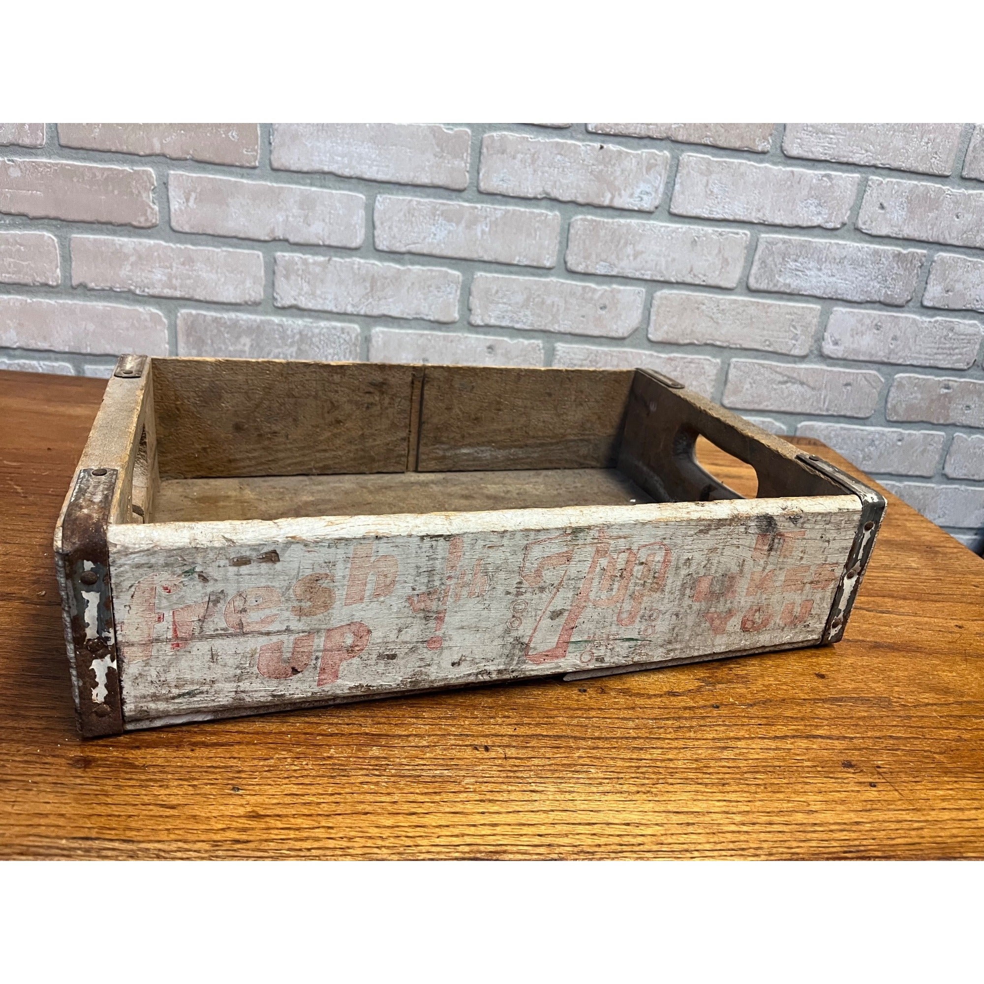Vintage 7UP Seven-UP Wooden Soda Bottle Carrier Case Crate Sheboygan Wis