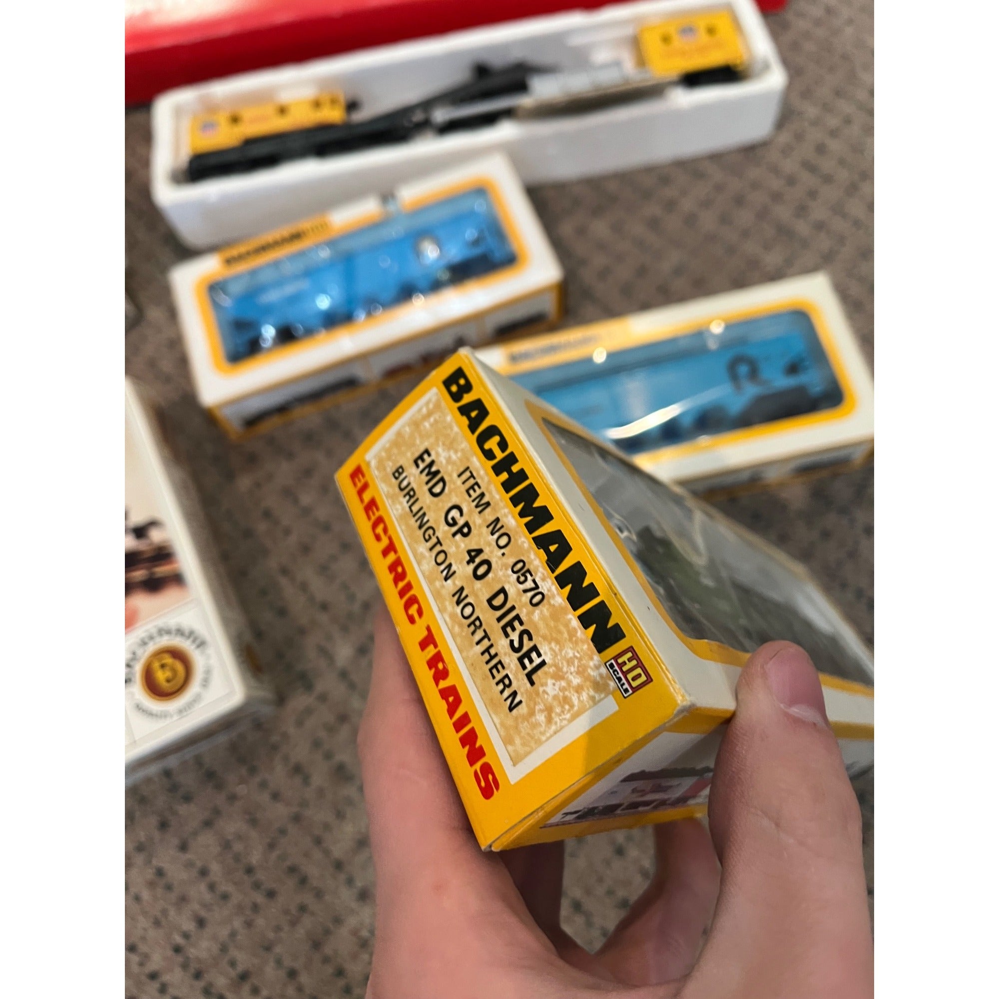 Bachmann HO Train Lot Burlington Fiesel Loco, Santa Fe Continental Express ++