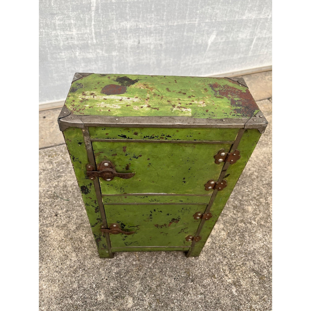Antique c1900 Salesman Sample Miniature Ice Box Functional Model Green Paint