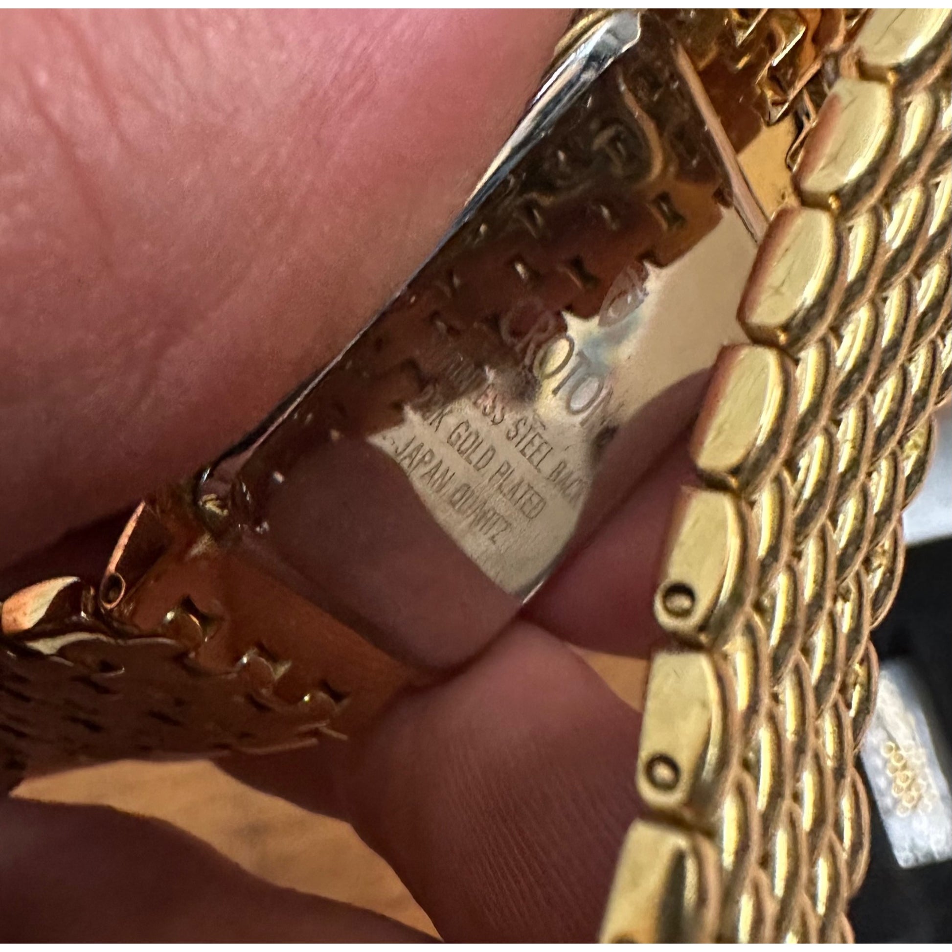 Vintage Croton Men's Wristwatch 23k Gold Plated Quartz Swiss
