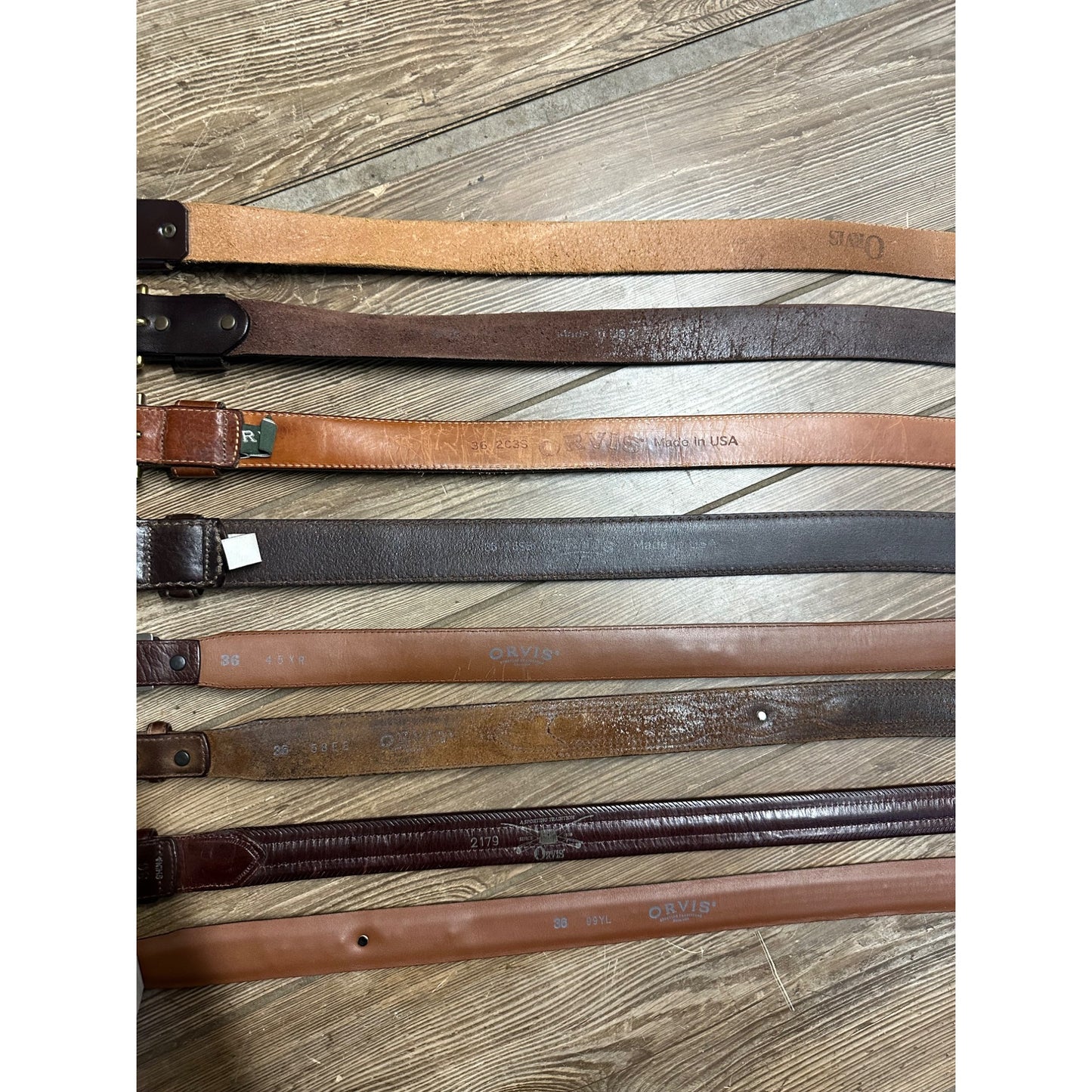 Orvis Genuine Leather Men's Belts Lot (8) Pre-Owned Size 36 Southwestern Bead++