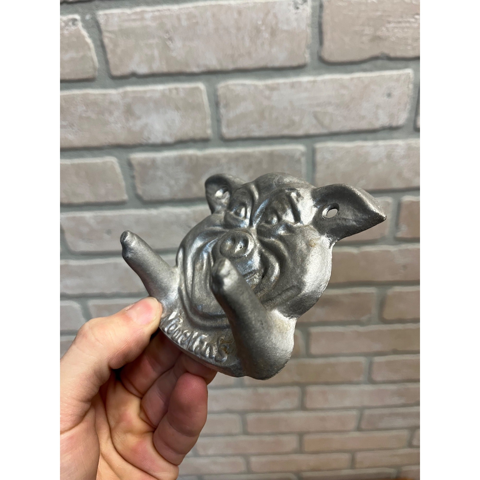 Vintage Moorman's Advertising Pig Farm Coat Hook Key Wall Hanger Feed Sign