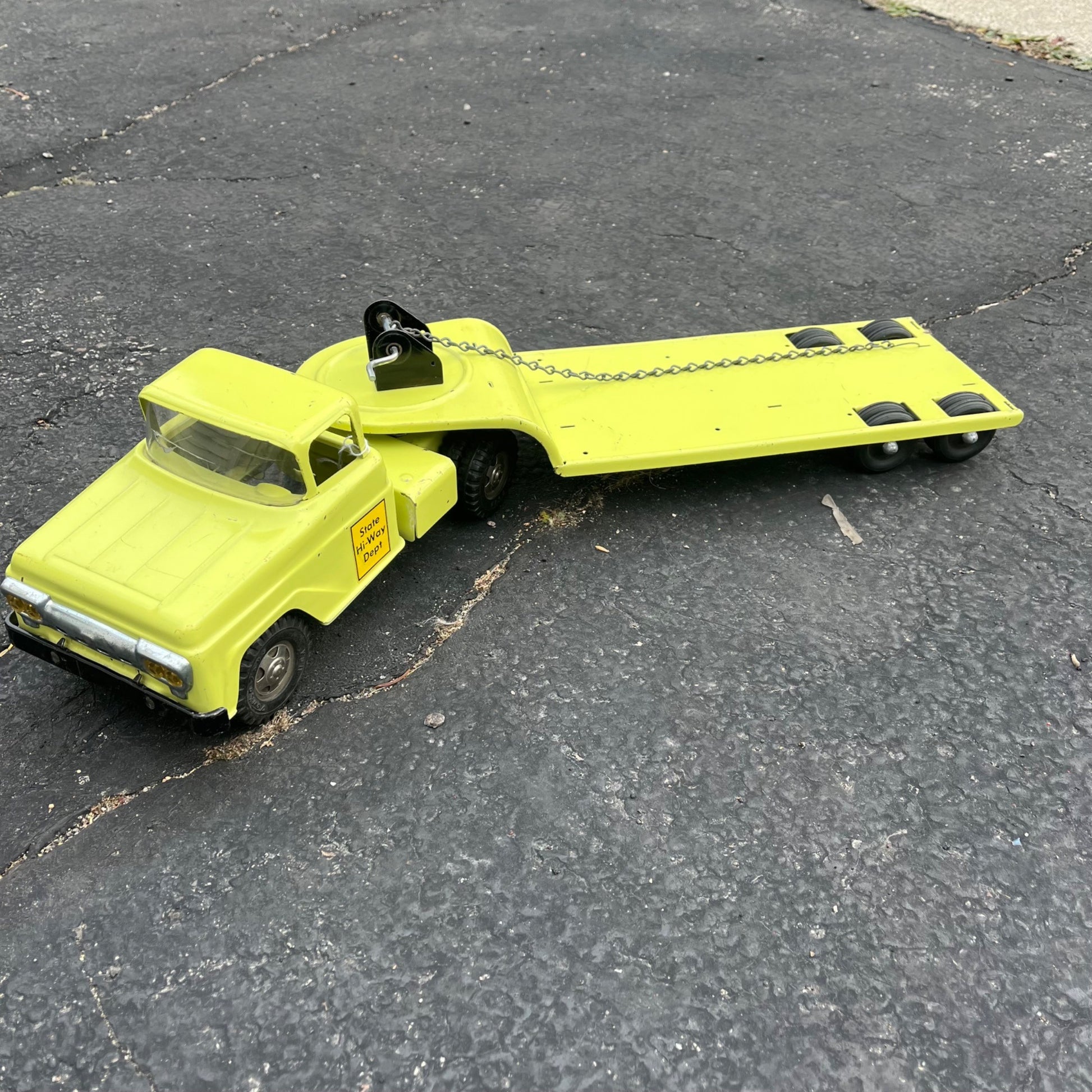 Vintage 1950s Tonka State Hi-Way Lime Green Lowboy Trailer Pressed Steel Toy