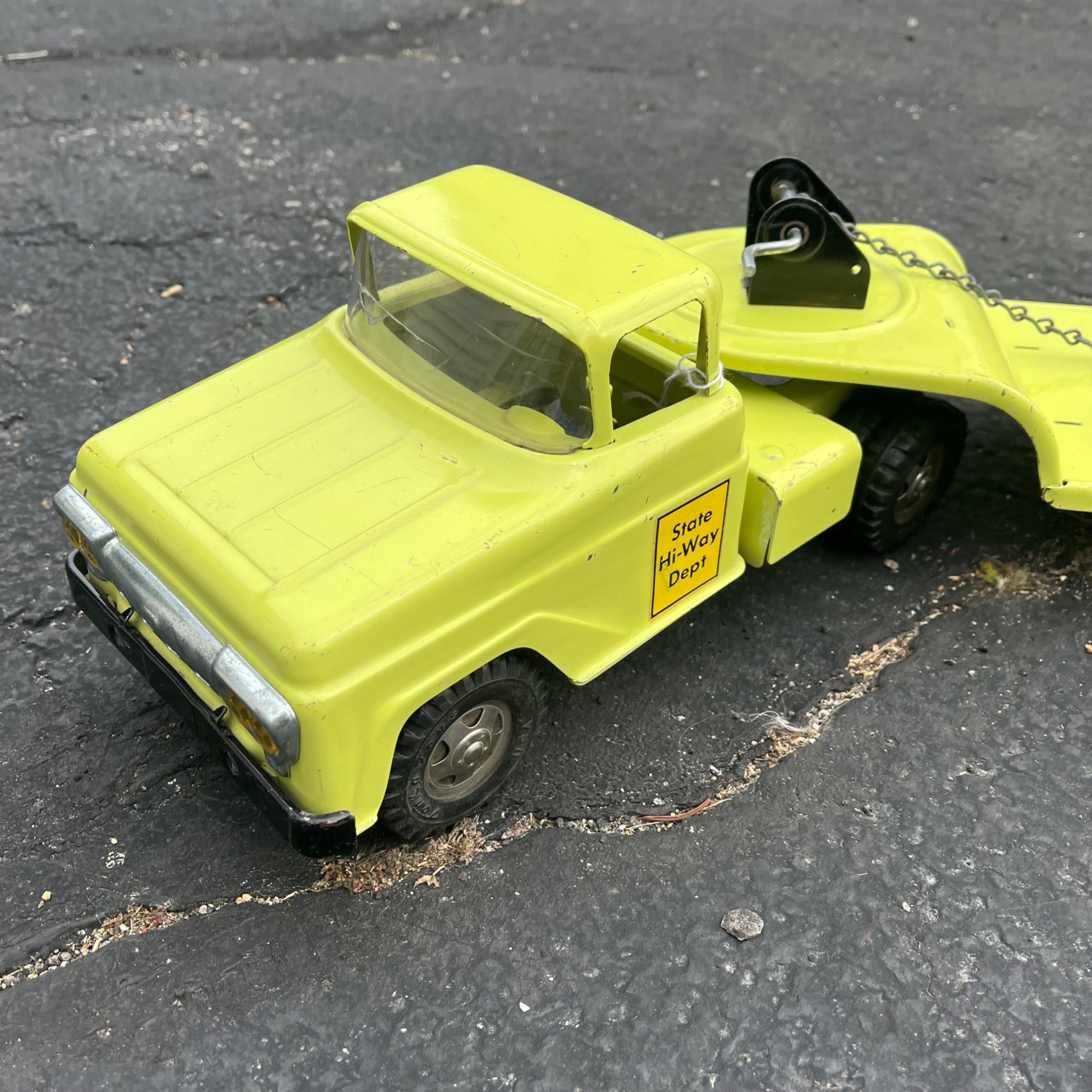 Vintage 1950s Tonka State Hi-Way Lime Green Lowboy Trailer Pressed Steel Toy