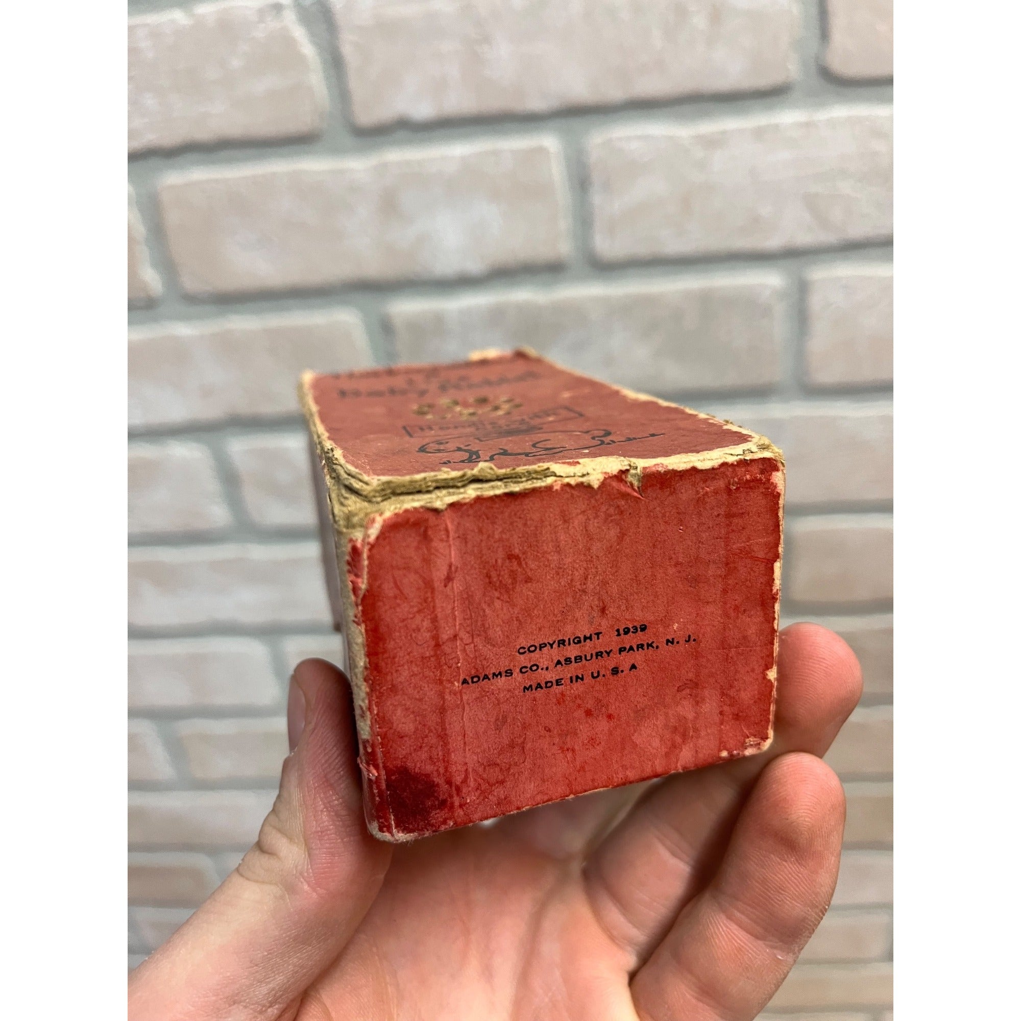 Vintage 1939 Adams Co Live Baby Rabbit Easter Bunny Joke Gag Gift Novelty Box