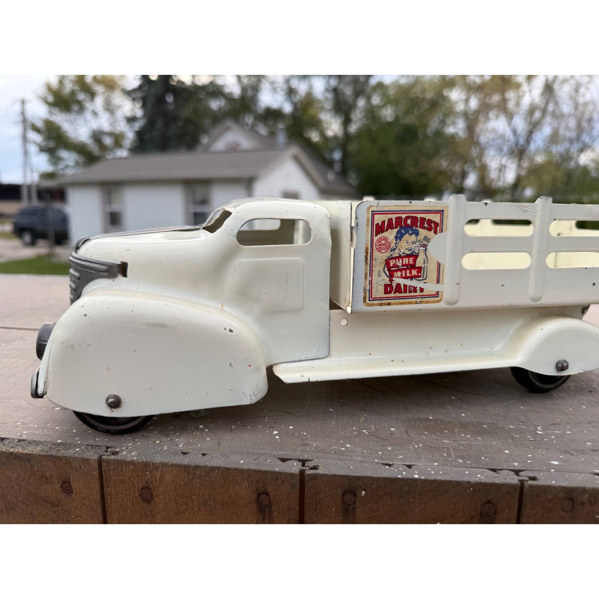 Vintage Marx Marcrest Dairy White Farm Delivery Truck Pressed Steel Toy