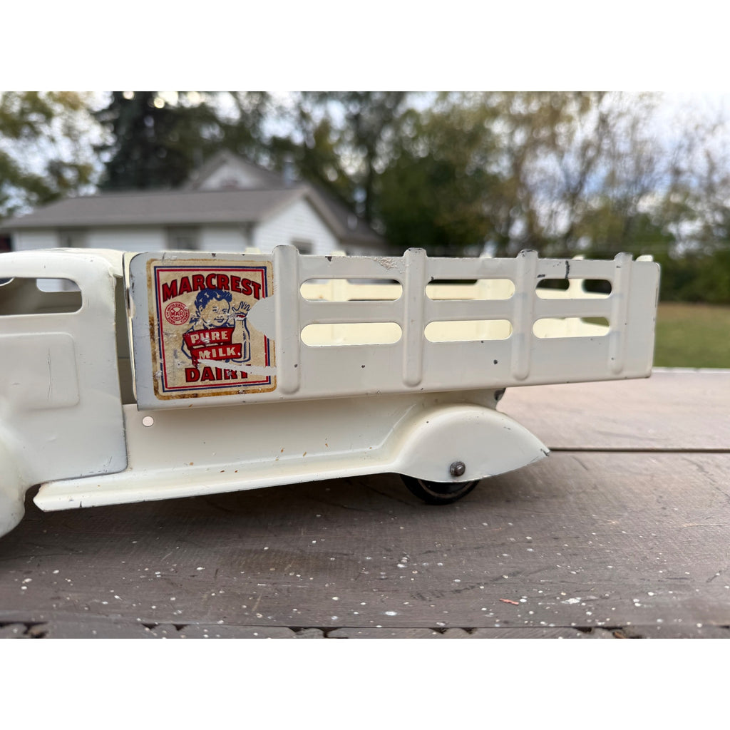 Vintage Marx Marcrest Dairy White Farm Delivery Truck Pressed Steel Toy