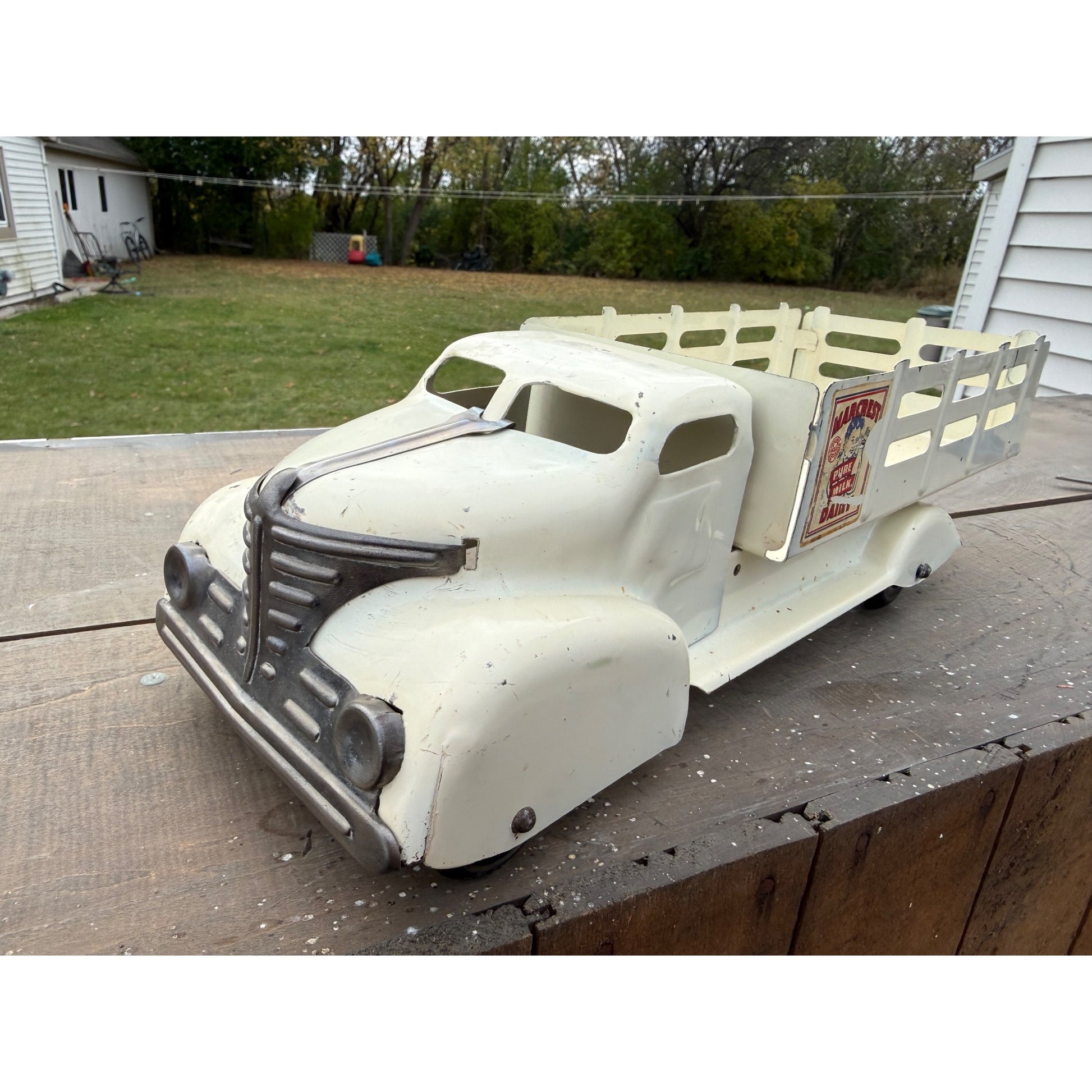 Vintage Marx Marcrest Dairy White Farm Delivery Truck Pressed Steel Toy