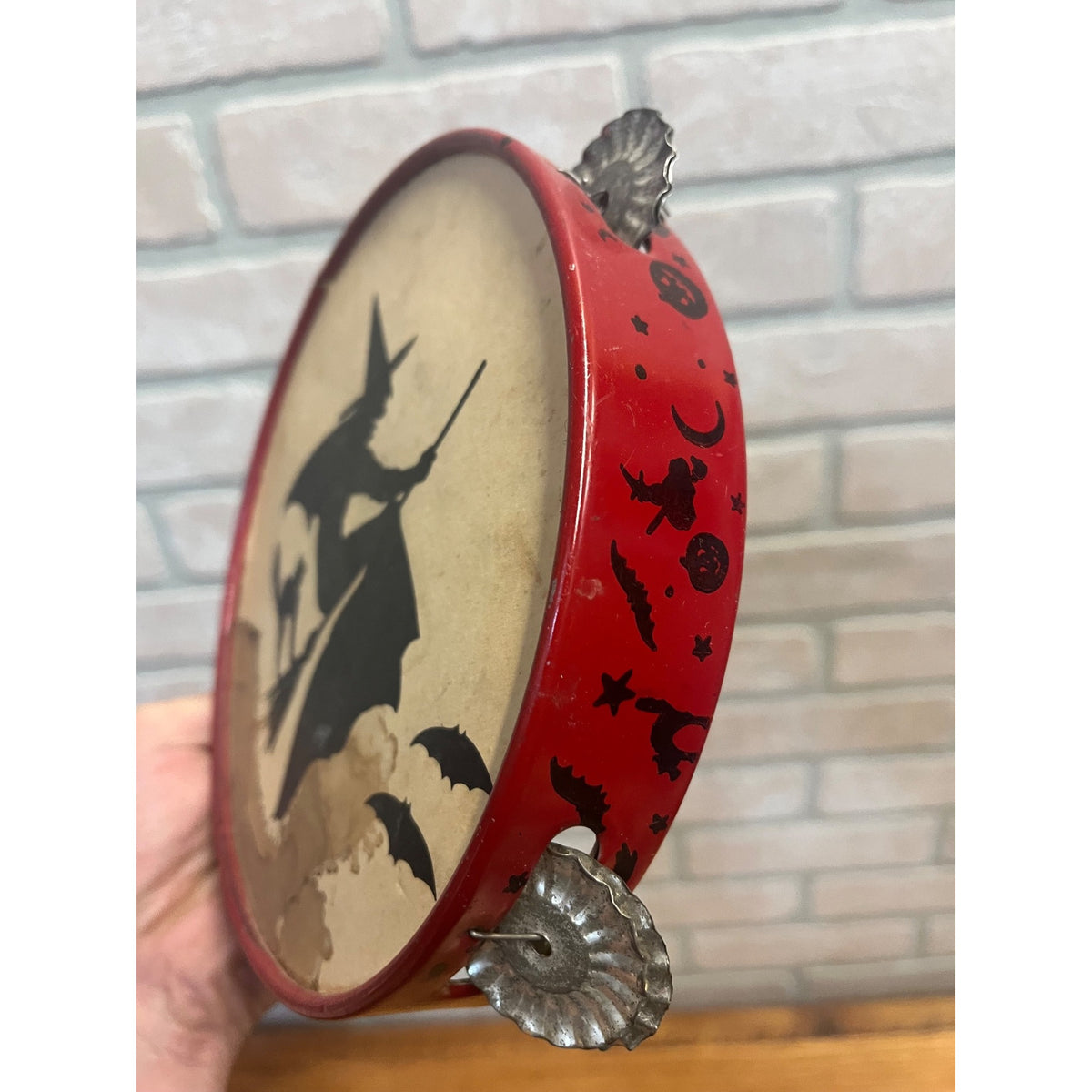 RARE Vintage 1930s Halloween Witch Flying Tambourine Noisemaker Bats Cat