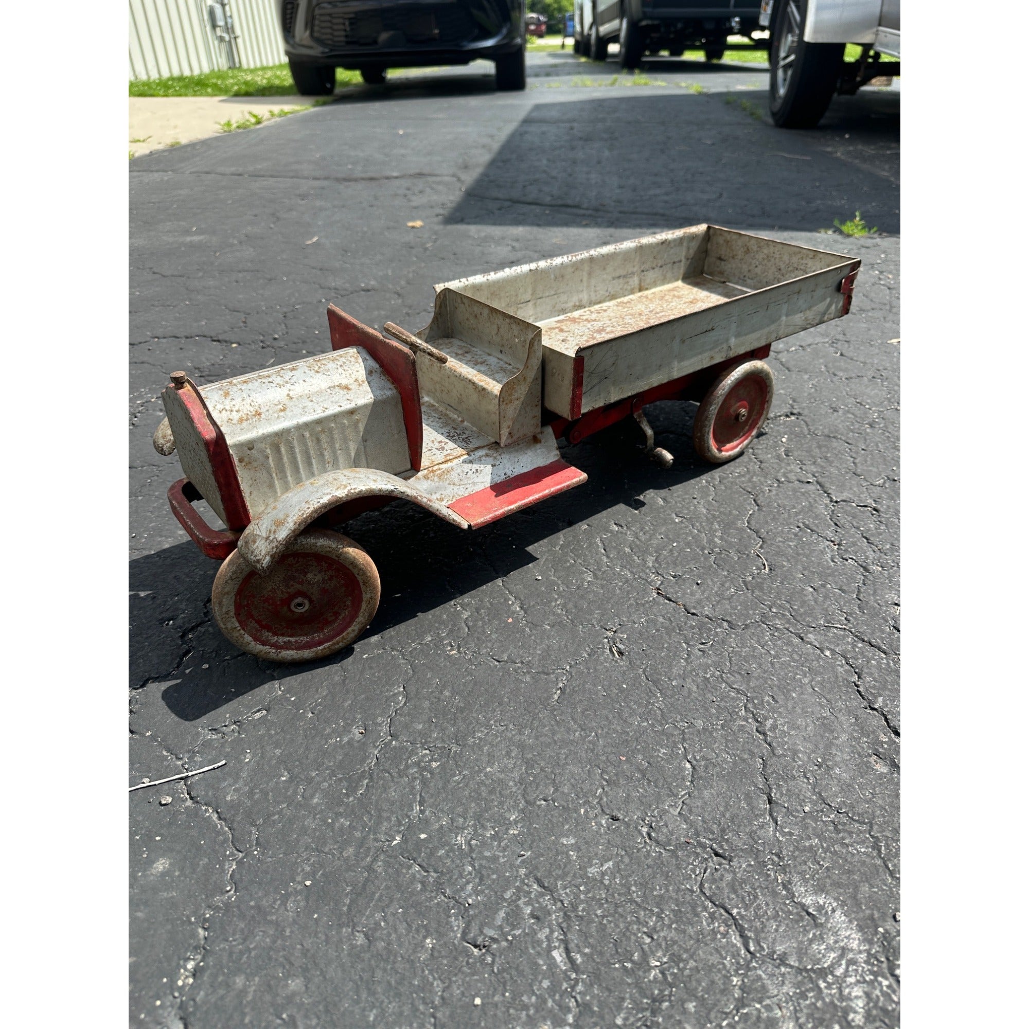 Original Vintage 1920s Keystone Pressed Steel Dump Truck Toy 26" Long