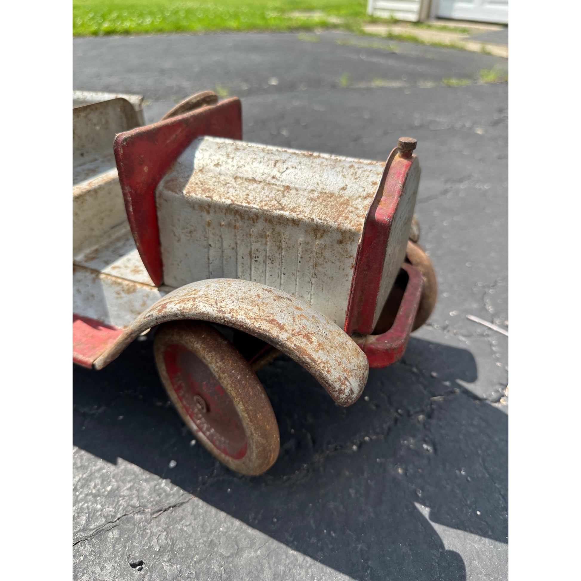 Original Vintage 1920s Keystone Pressed Steel Dump Truck Toy 26" Long