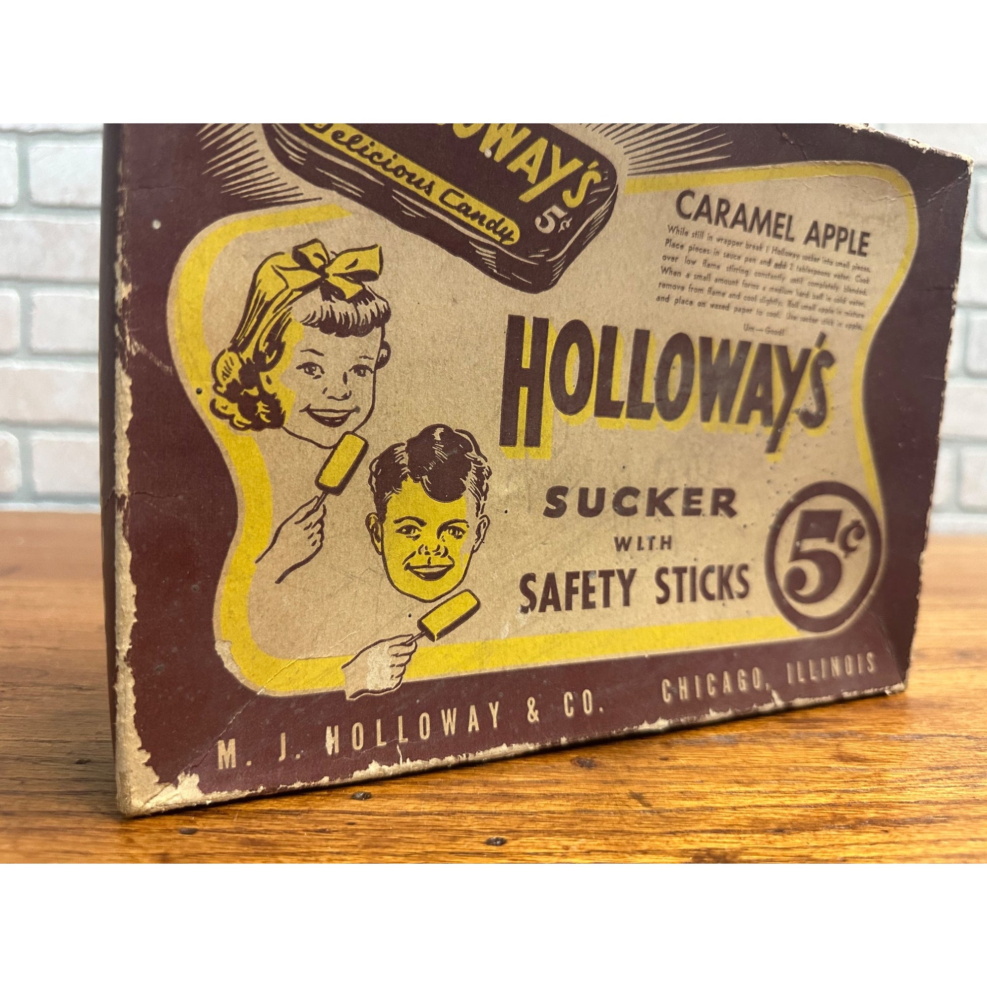 Vintage Holloway's 5 Cent Candy Store Display Box 1940s Carmel Apple Suckers