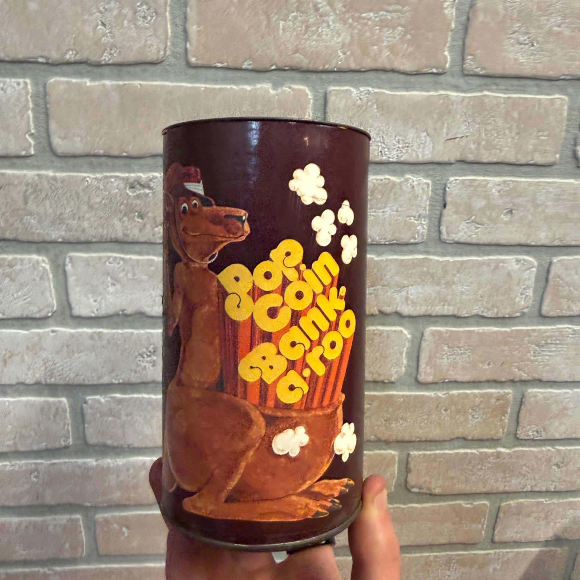 1975 Weaver Popcorn Pop Coin Bank A Roo Kangaroo Tin Bank Vintage