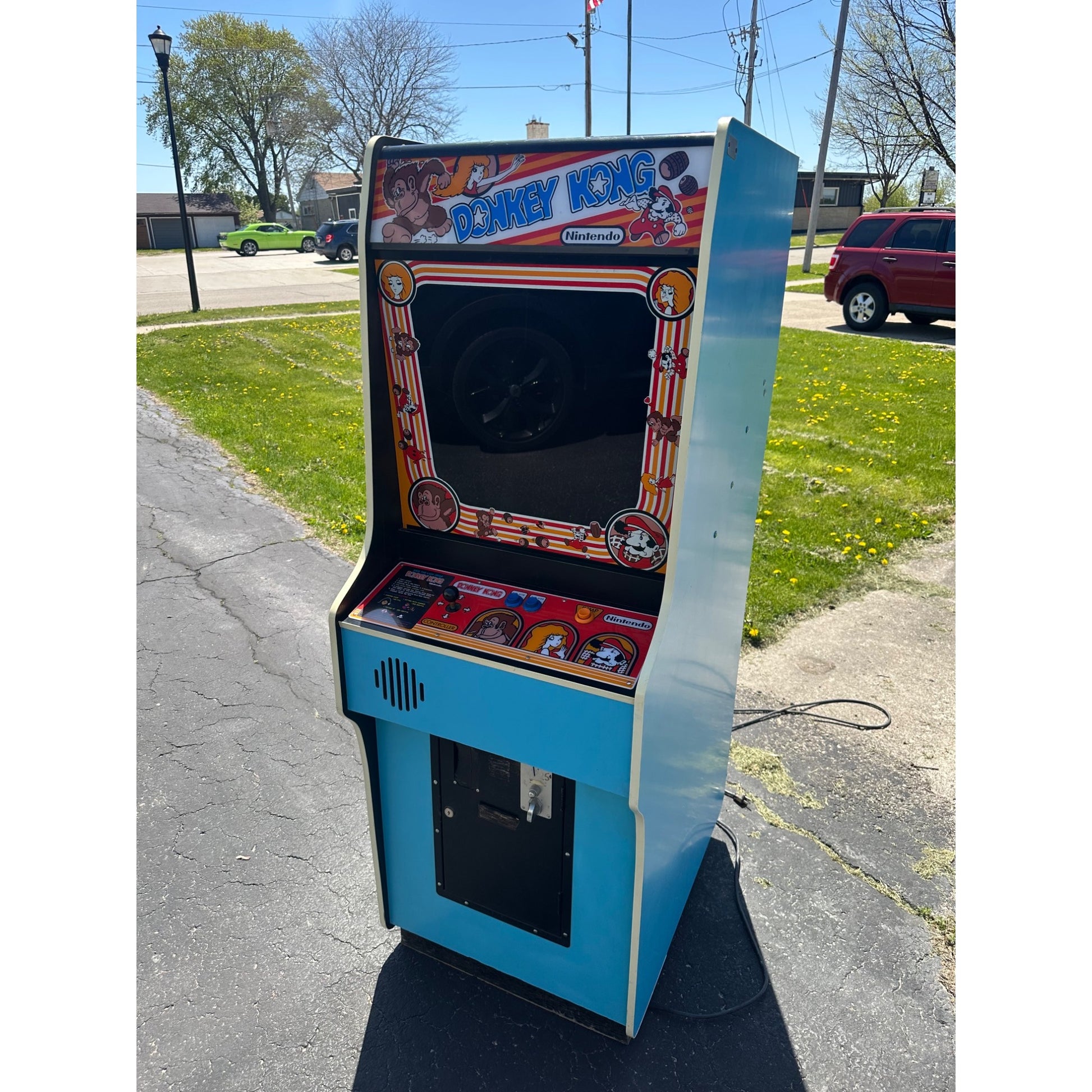 Original 1981 Nintendo Donkey Kong Full Size Upright Vintage Arcade Game Machine