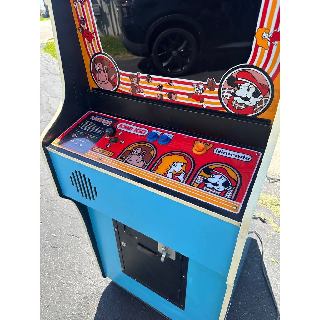 Original 1981 Nintendo Donkey Kong Full Size Upright Vintage Arcade Game Machine
