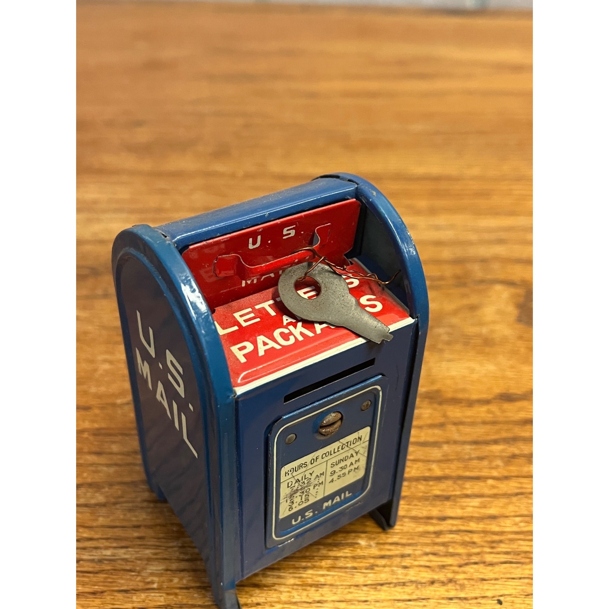 Vintage US Mail Letters Mailbox Coin Bank w/ Keys - Japan Tin Litho Mini 4"