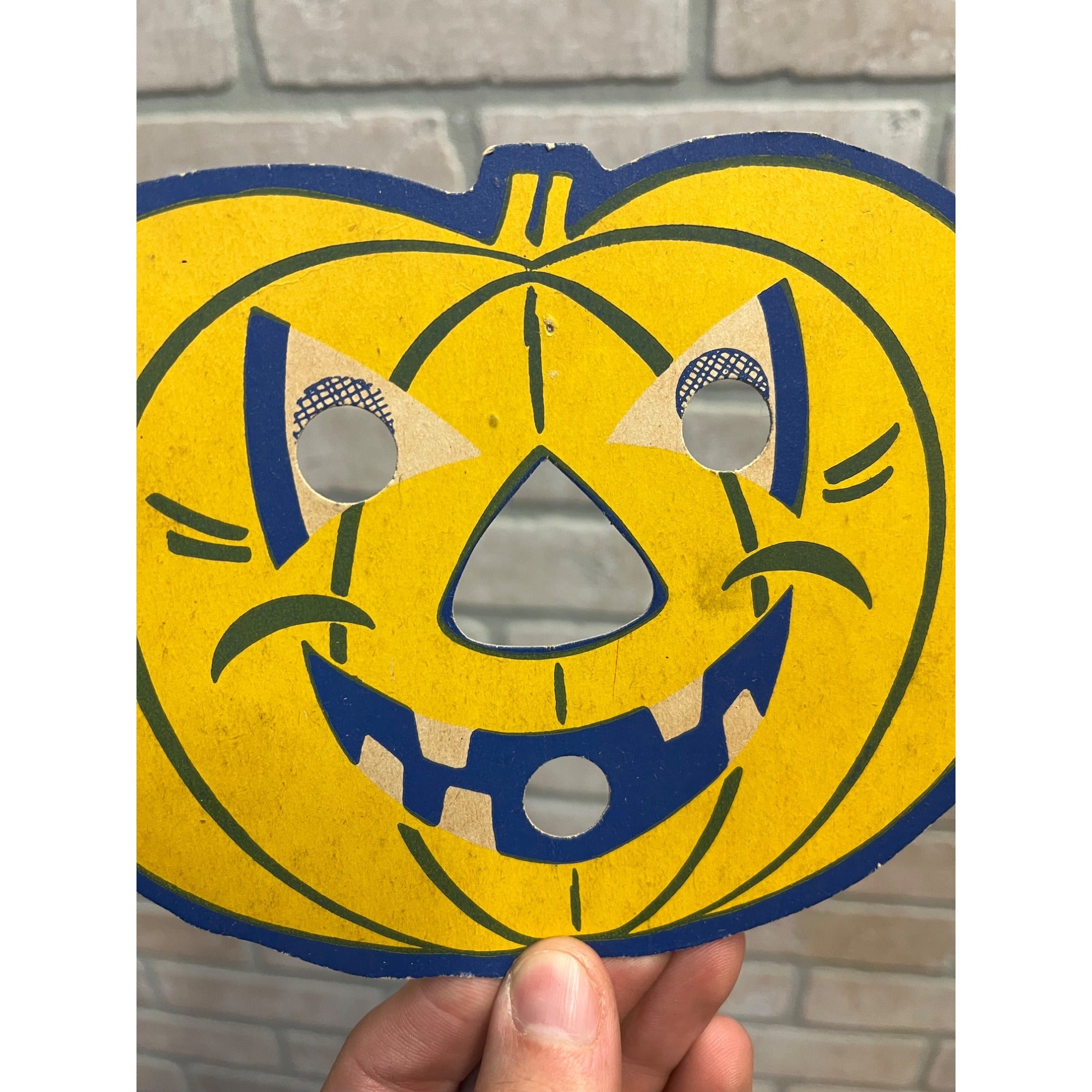 Vintage Halloween Jack o' Lantern JOL Yellow Party Mask Beistle?